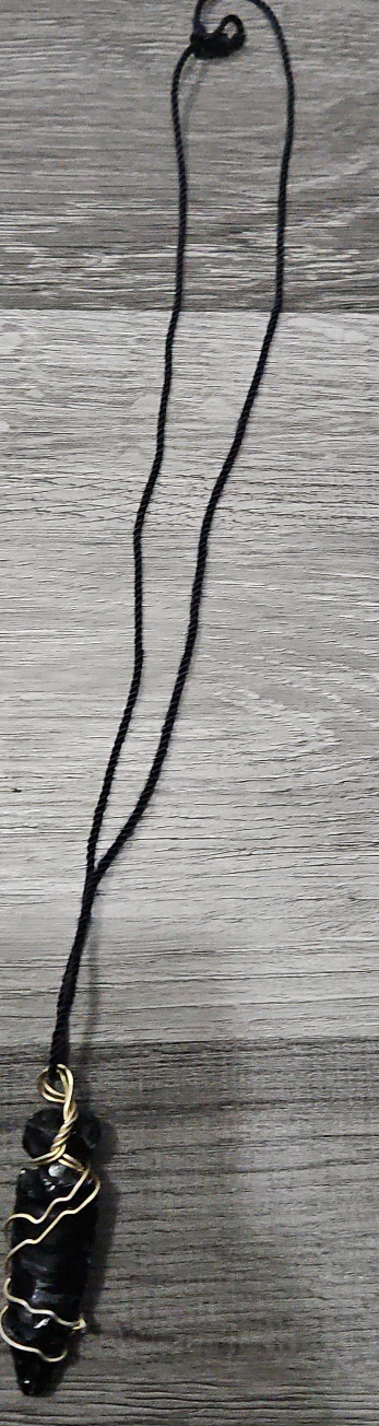 Black Stone Pendant Necklace thumbnail
