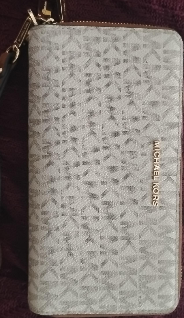 Michael Kors Wallet / Wristlet 🆕 BRAND NEW thumbnail