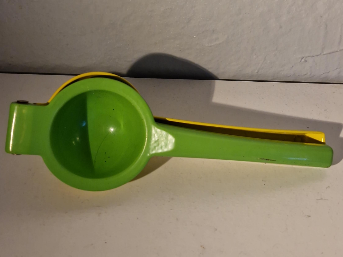 lime squeezer thumbnail