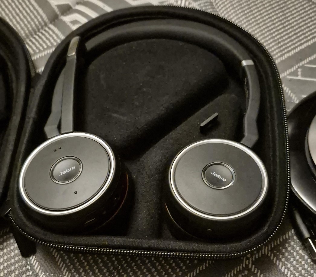 Jabra Evolve 75 Wireless Headphones thumbnail