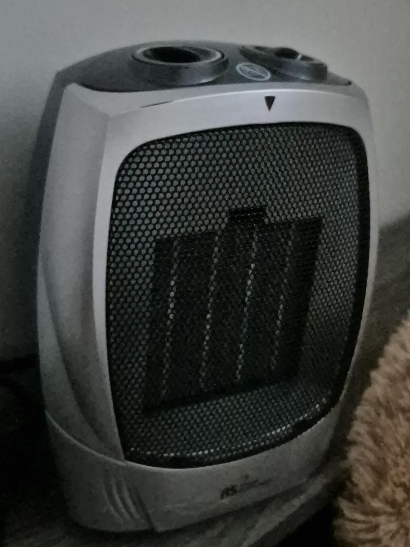 Electric Space Heater and fan thumbnail