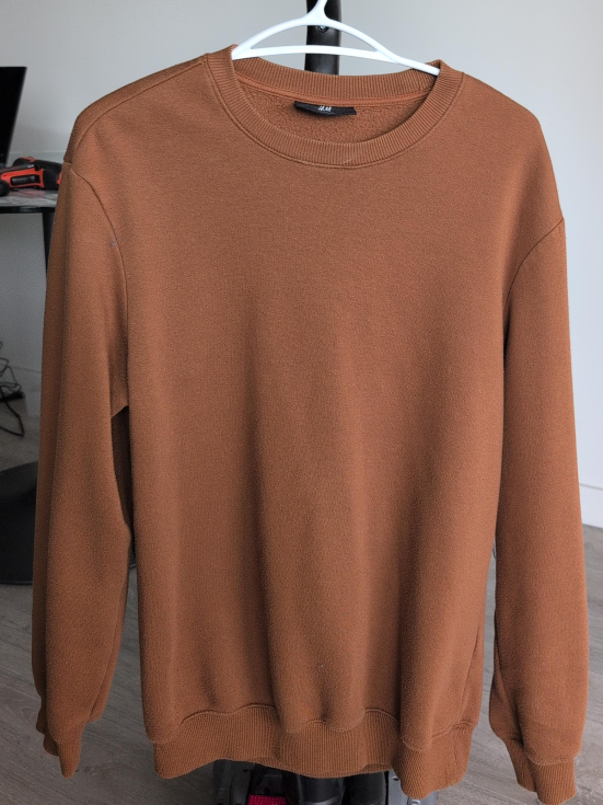 H&M Brown Crewneck Sweater thumbnail