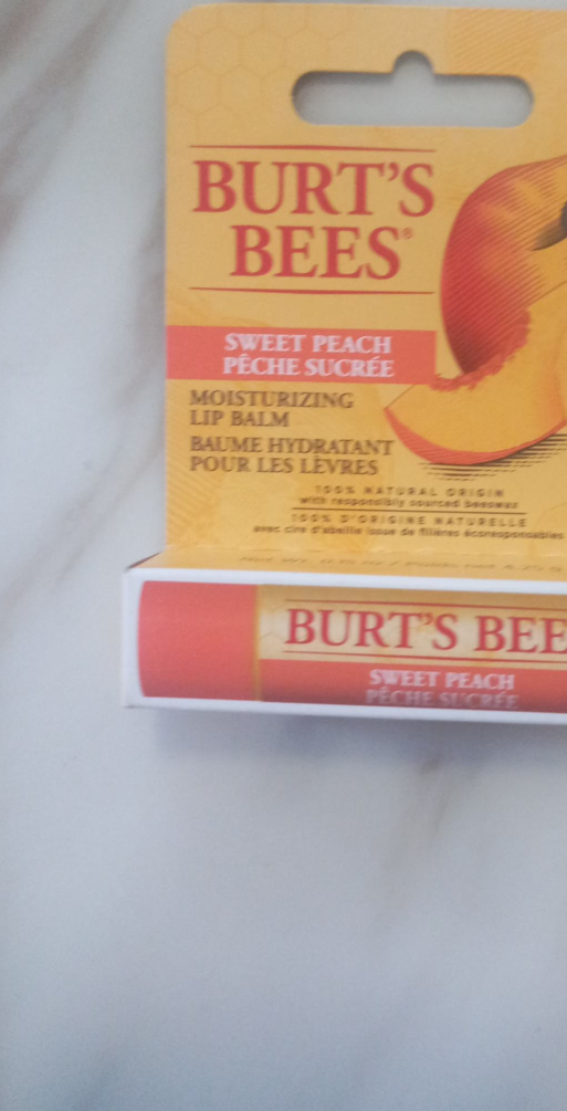 Lip balm thumbnail