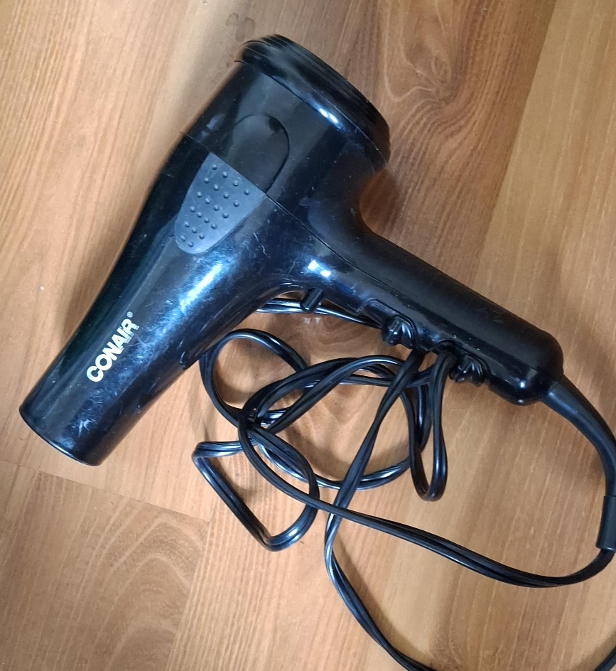 Conair Hair Dryer thumbnail