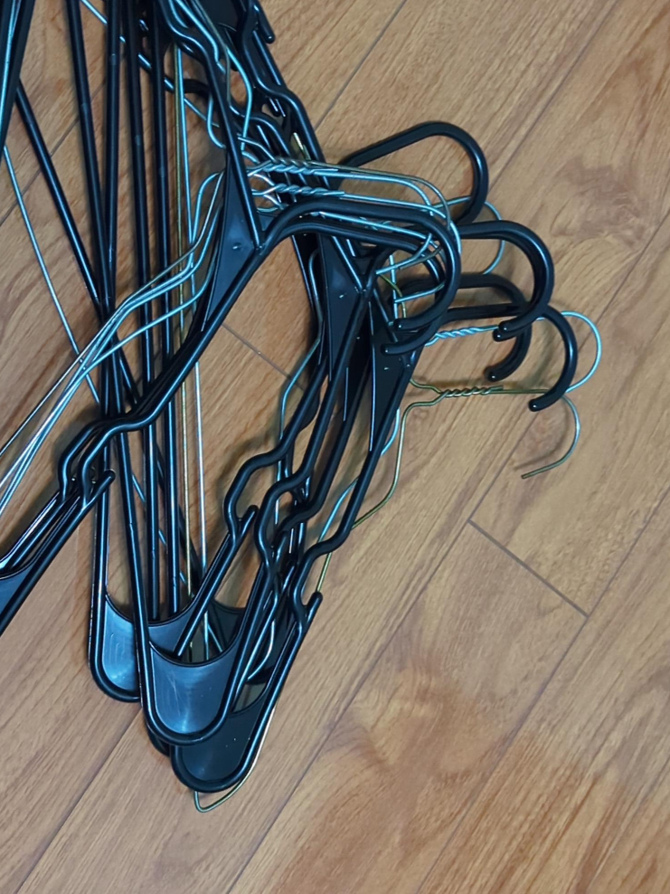 Clothes Hangers - Black & Metal thumbnail