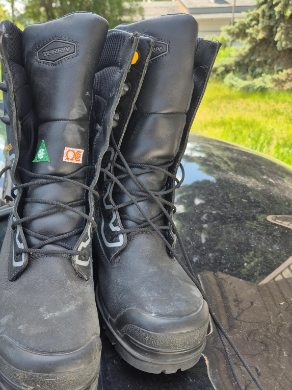 TERRA Black Work Boots