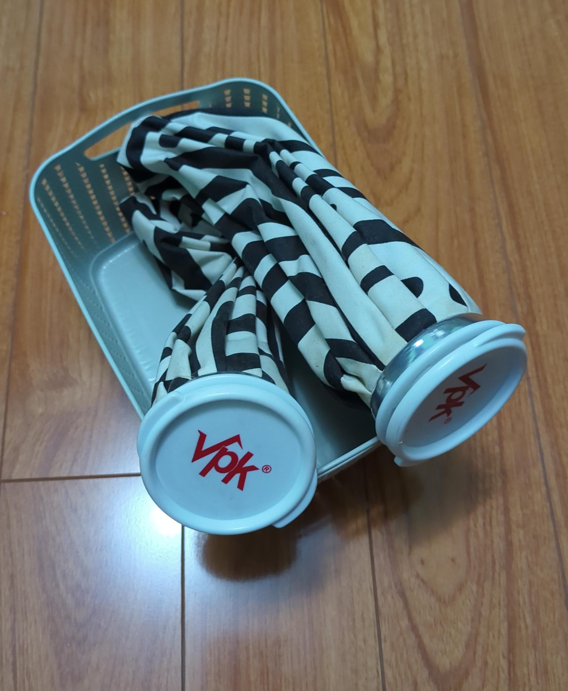 VPK Ice Bag - Black and White thumbnail