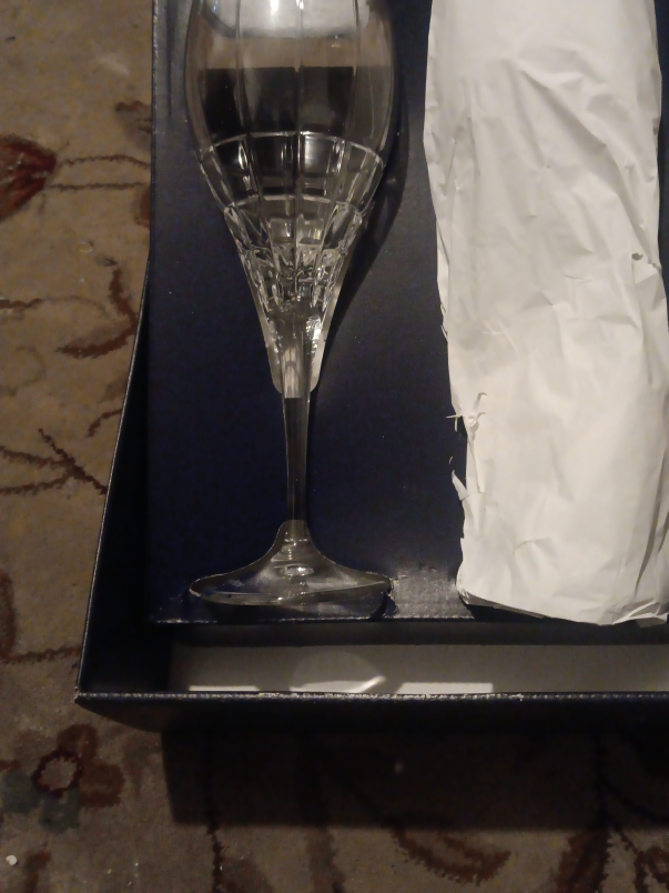 Crystal Wine Glass with Box thumbnail