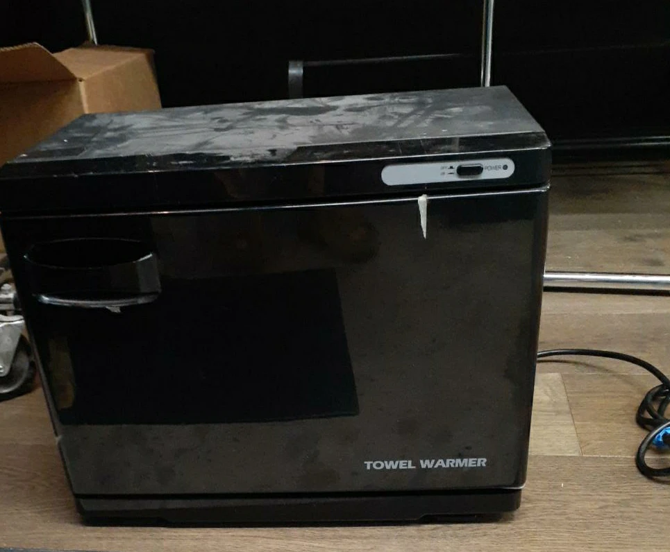 Black Towel Warmer thumbnail
