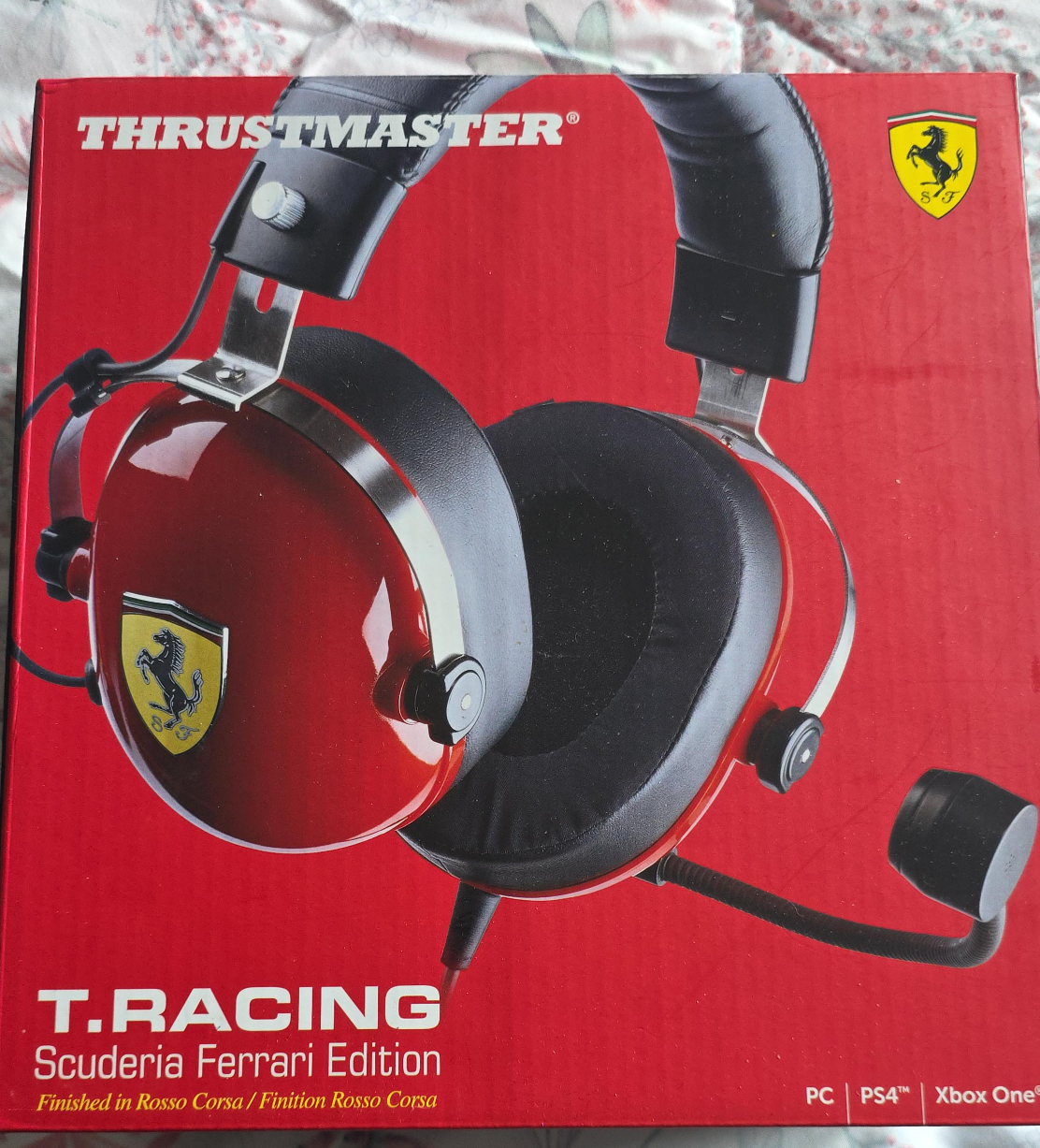 Thrustmaster T.Racing Scuderia Ferrari Edition Gaming Headset thumbnail