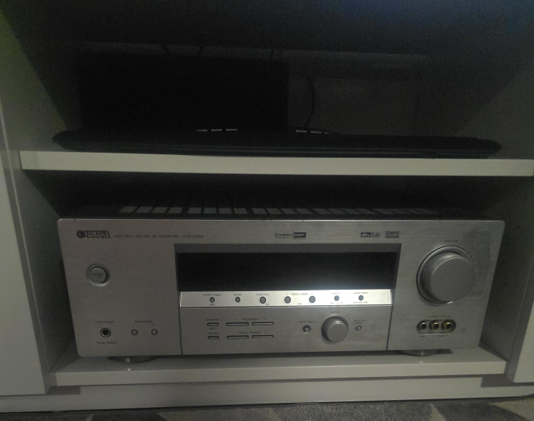 Yamaha HTR-5760 Natural Sound AV Receiver thumbnail
