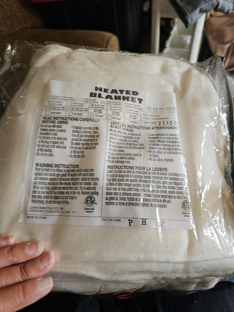 Heated Blanket - New in Package