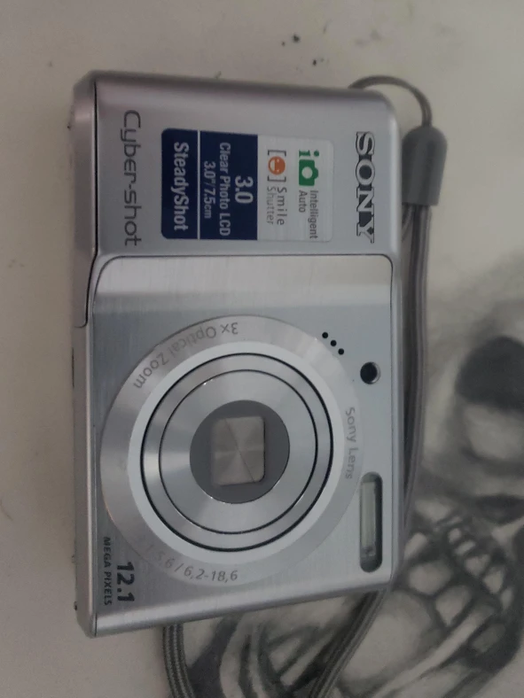 Sony Cybershot Digital Camera thumbnail