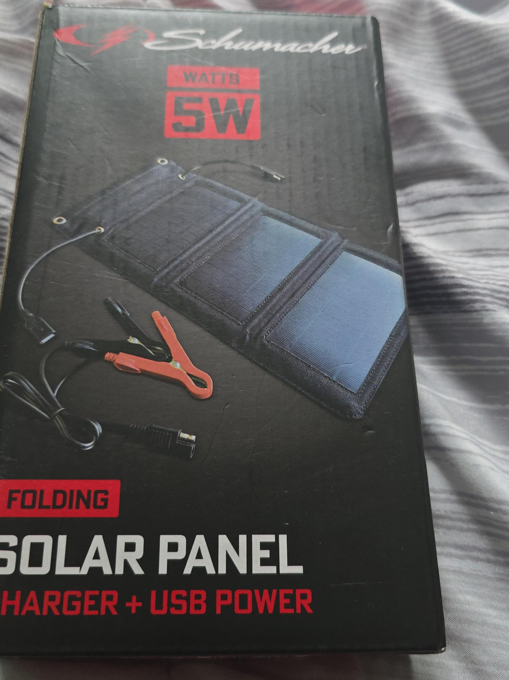 Schumacher 5W Folding Solar Panel Charger + USB Power thumbnail