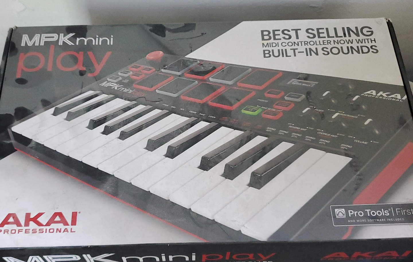 AKAI MPK Mini Play MIDI Controller - Like New! thumbnail