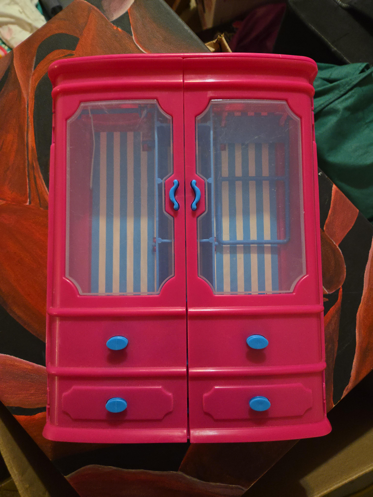 Pink Barbie Doll Wardrobe thumbnail