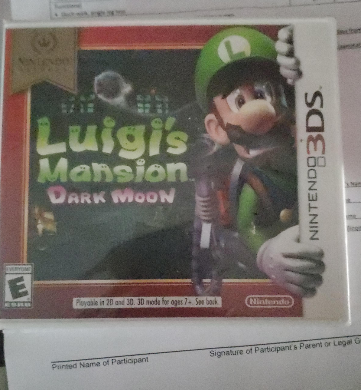 Luigi's Mansion: Dark Moon for Nintendo 3DS thumbnail