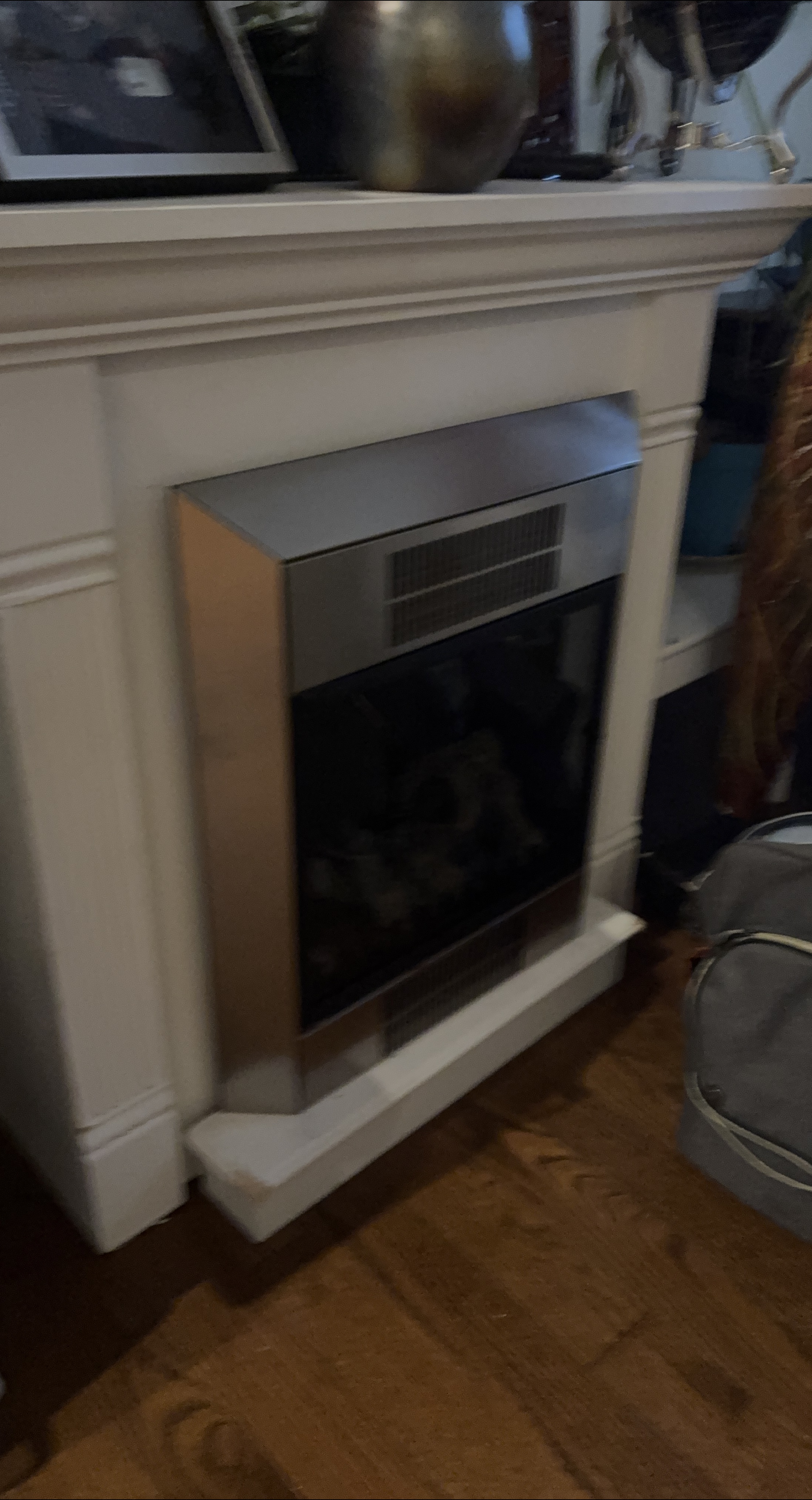 Electric Fireplace Heater thumbnail