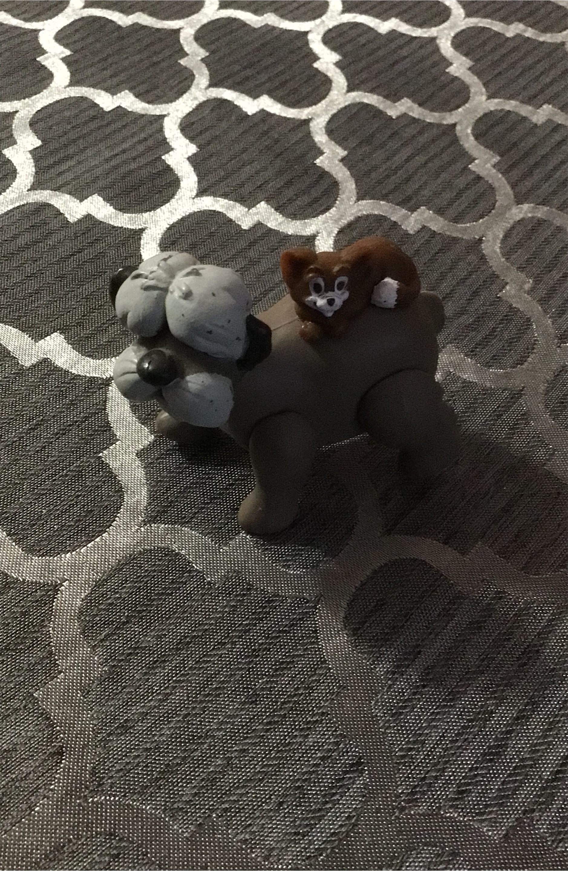 Disney 101 dalmatians kernel and Mr. Tibbs toy figure to inches