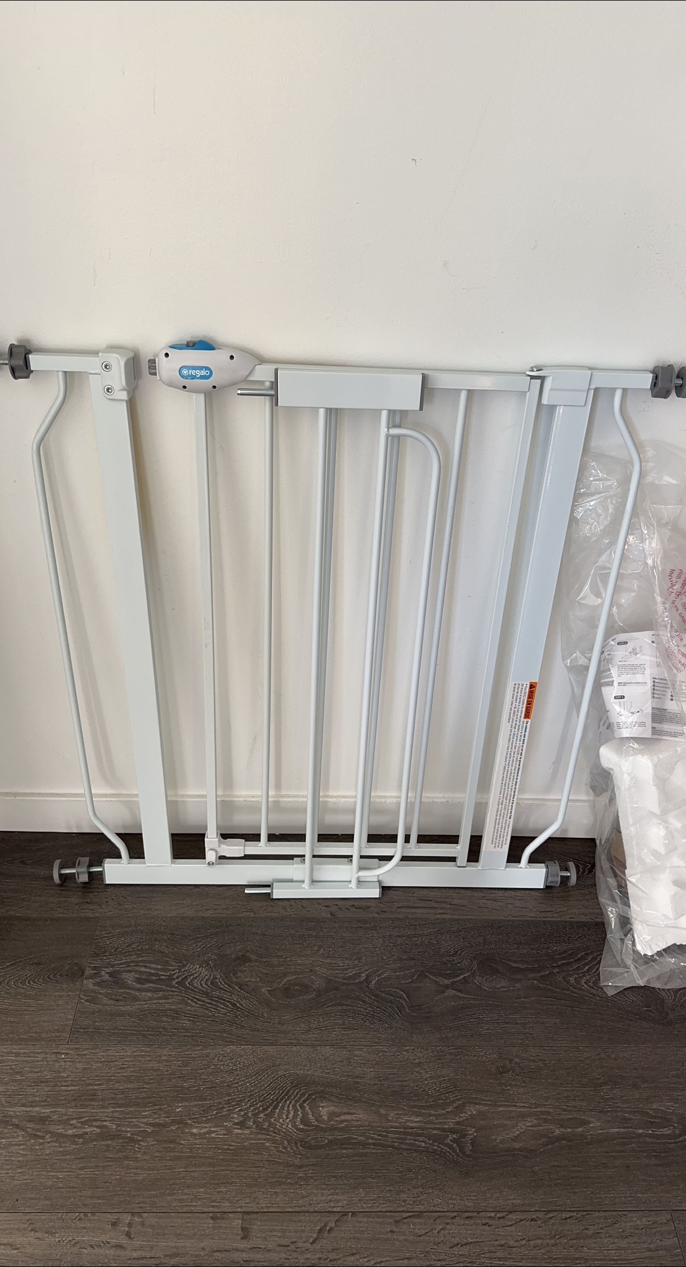 Regalo Easy Step Pet/Baby Gate thumbnail