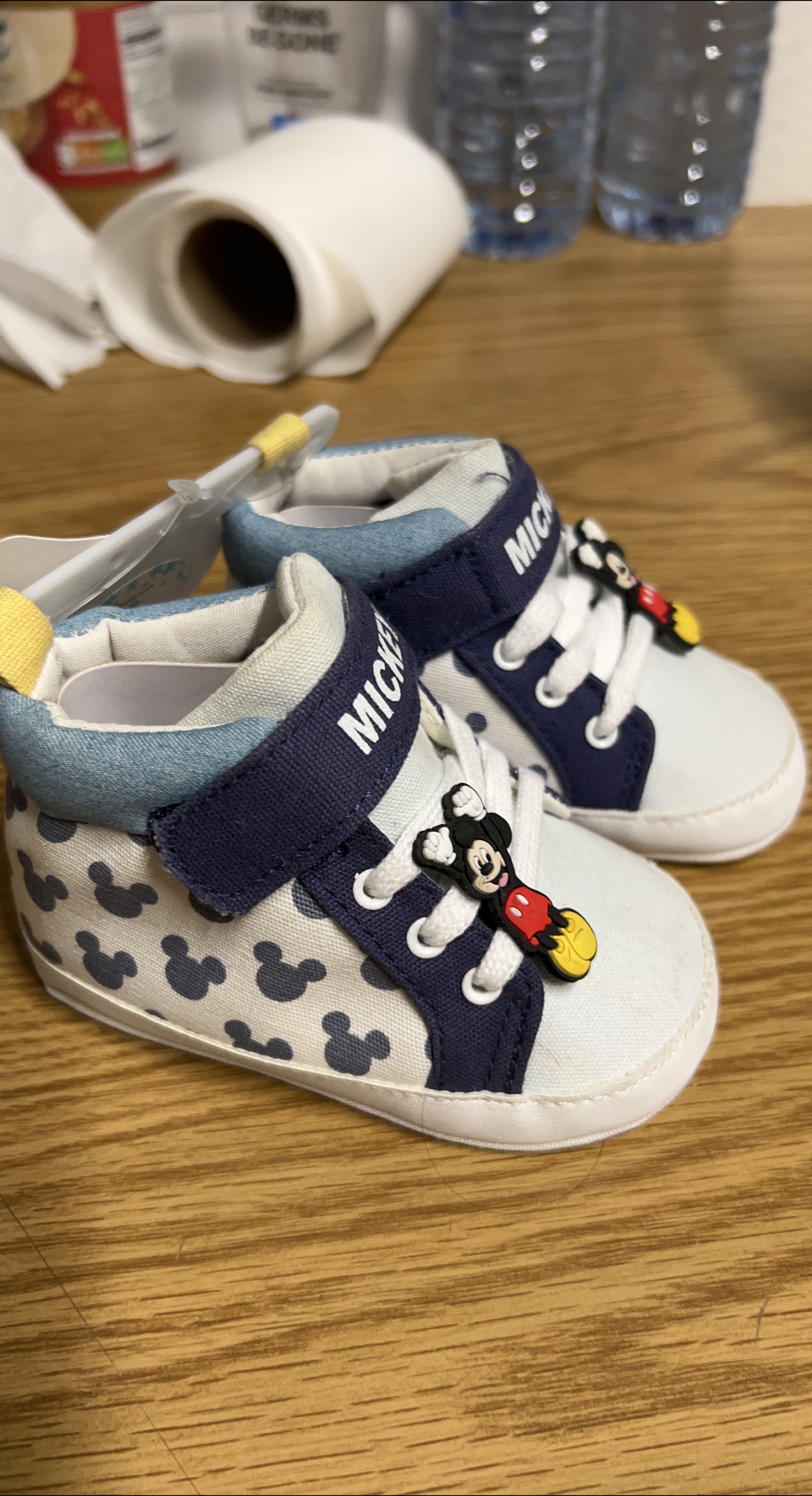 Disney Baby Mickey Mouse Shoes, 9-12 Months thumbnail