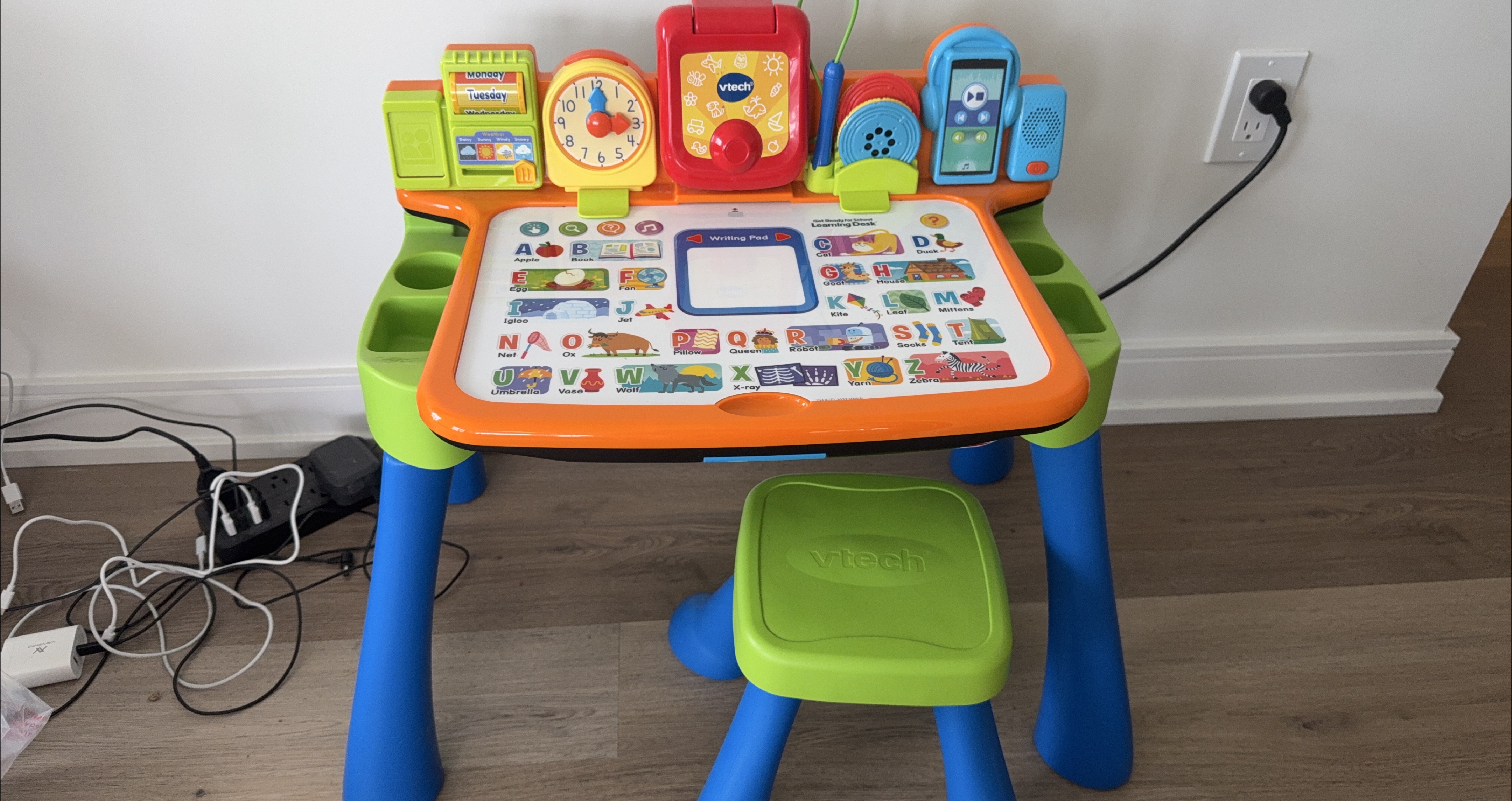 VTech Learning Desk