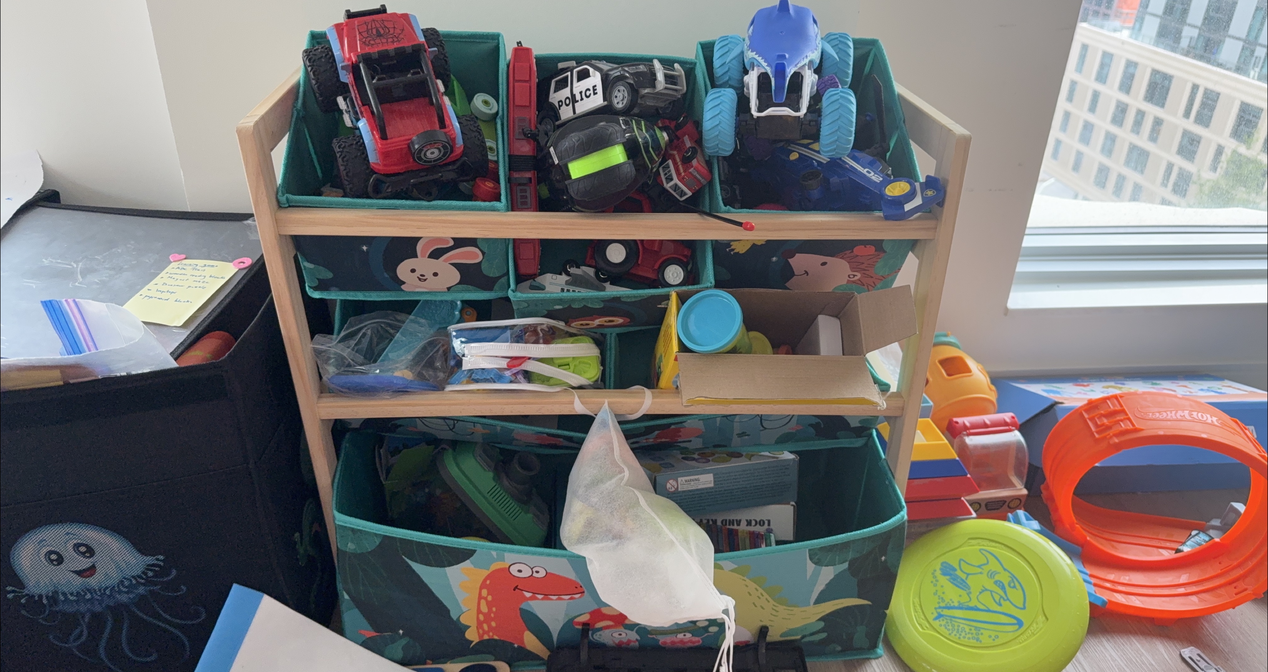Toy  organizer