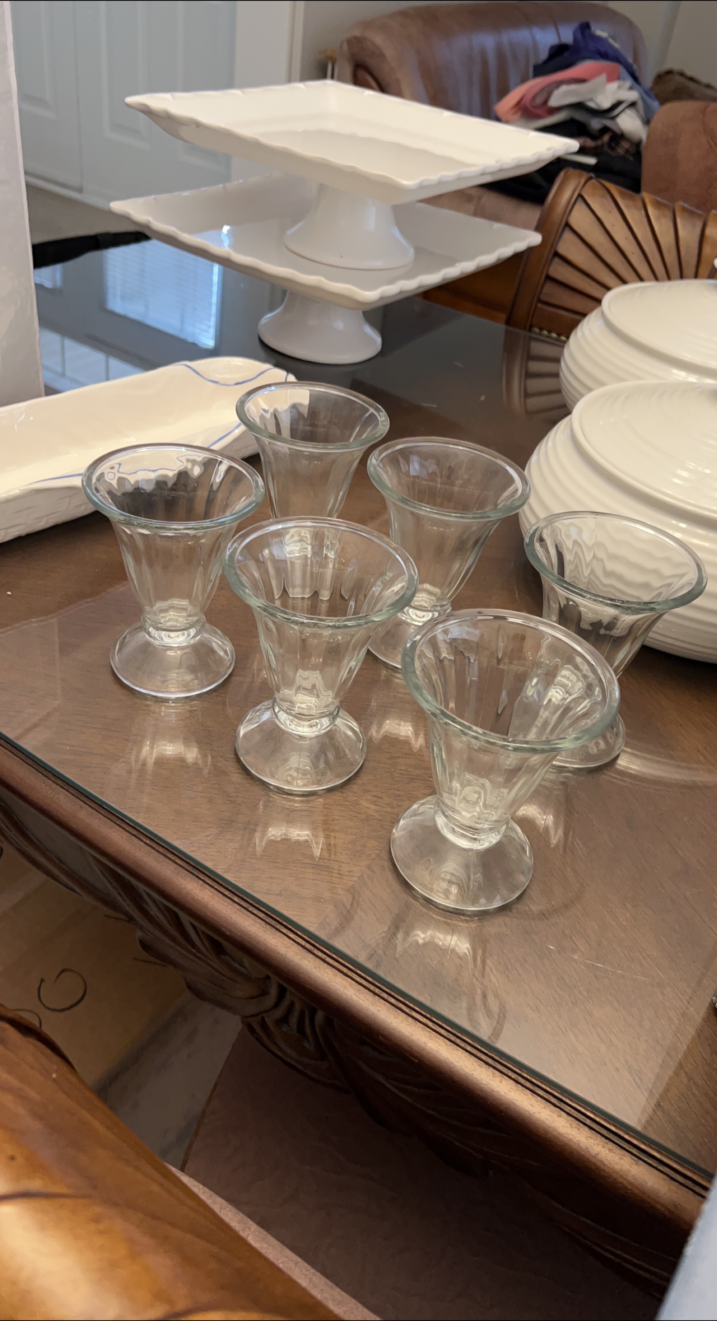 Set of 6 Clear Glass Dessert Cups thumbnail