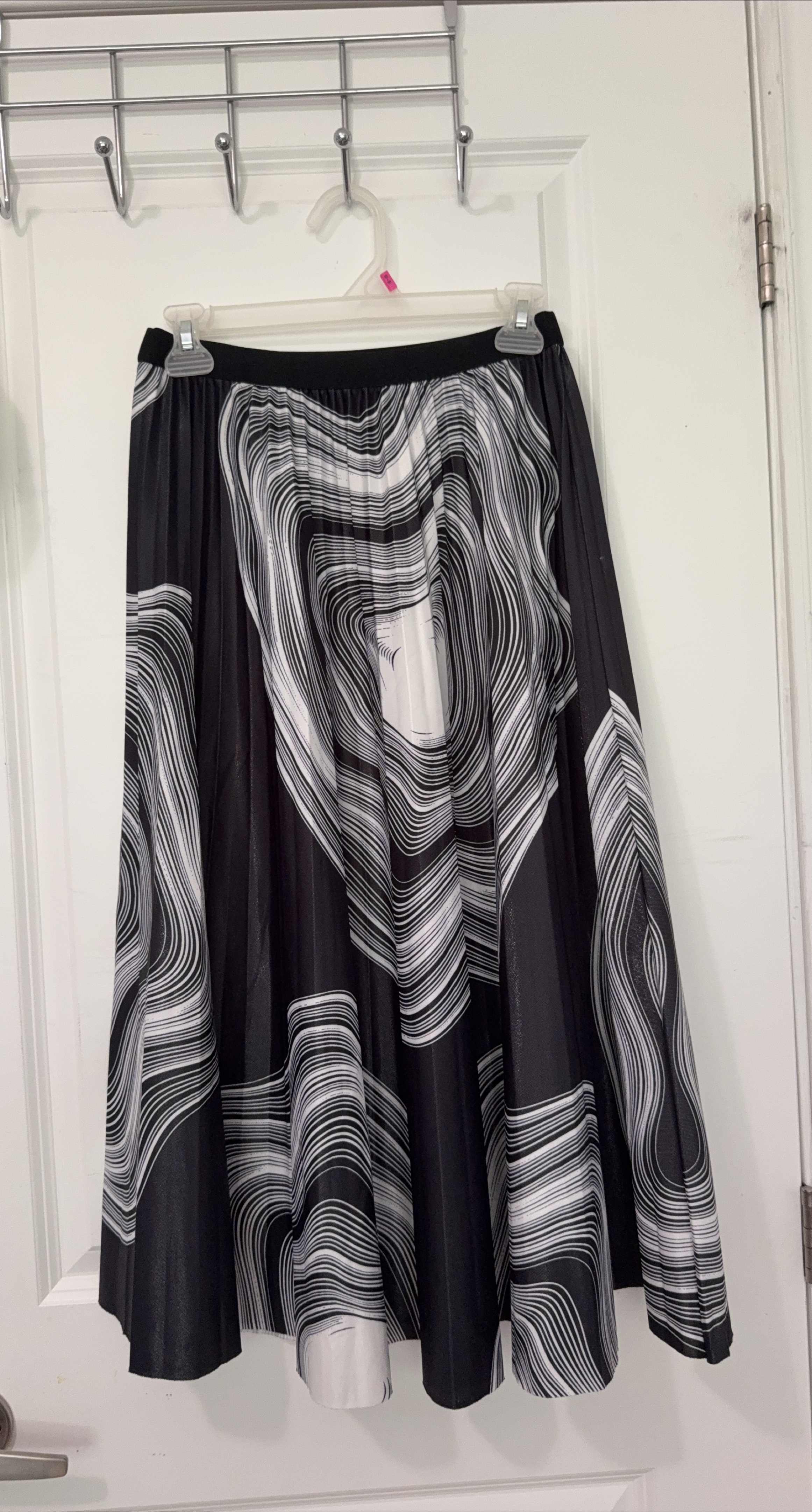 Black & White Pleated Skirt thumbnail