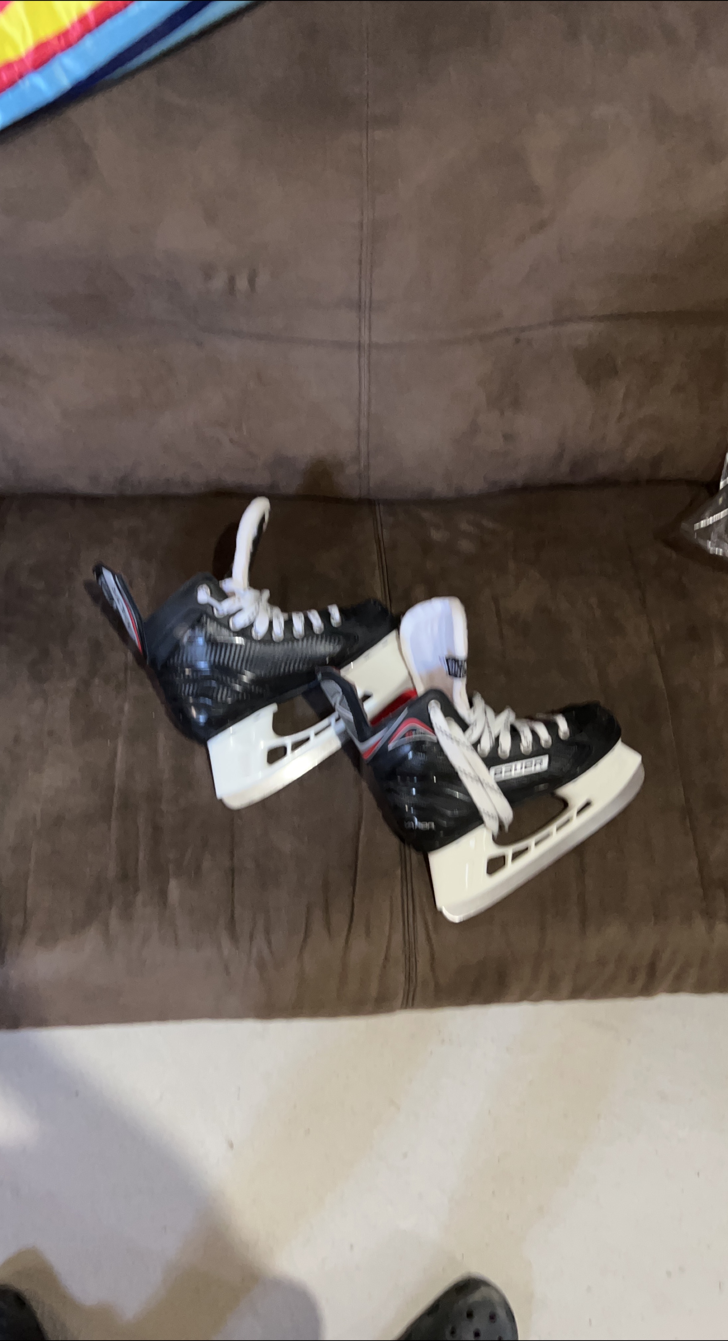 Bauer Vapor Ice Skates, Size 8 thumbnail