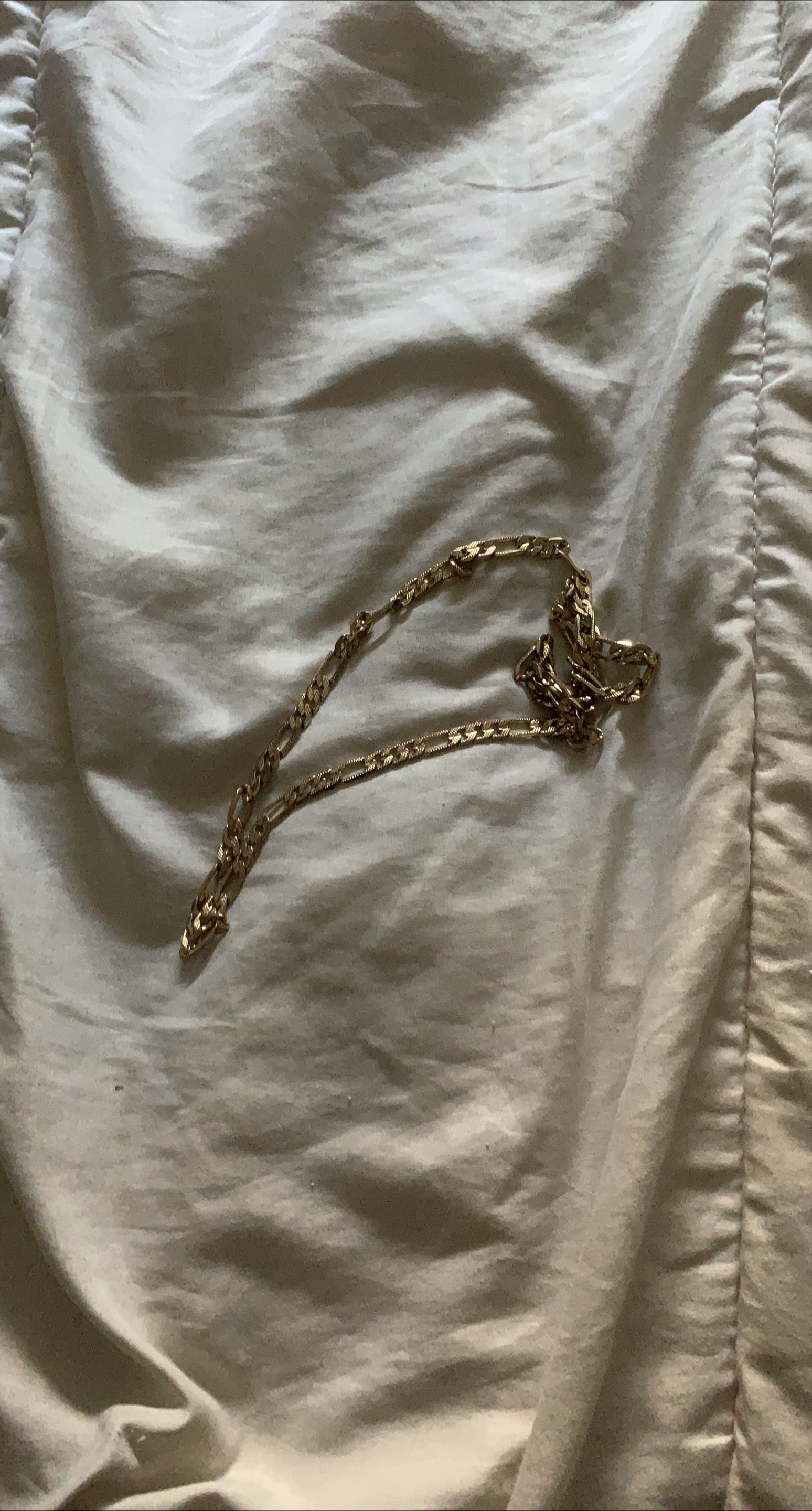Gold Chain thumbnail