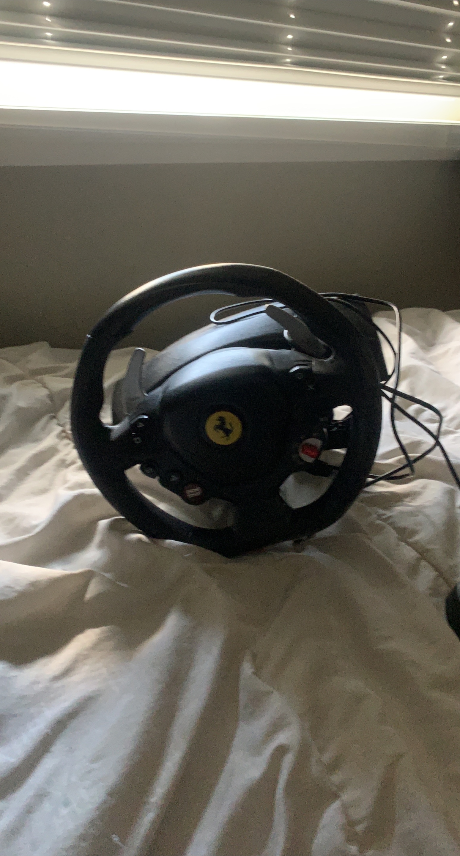 Ferrari Racing Wheel thumbnail