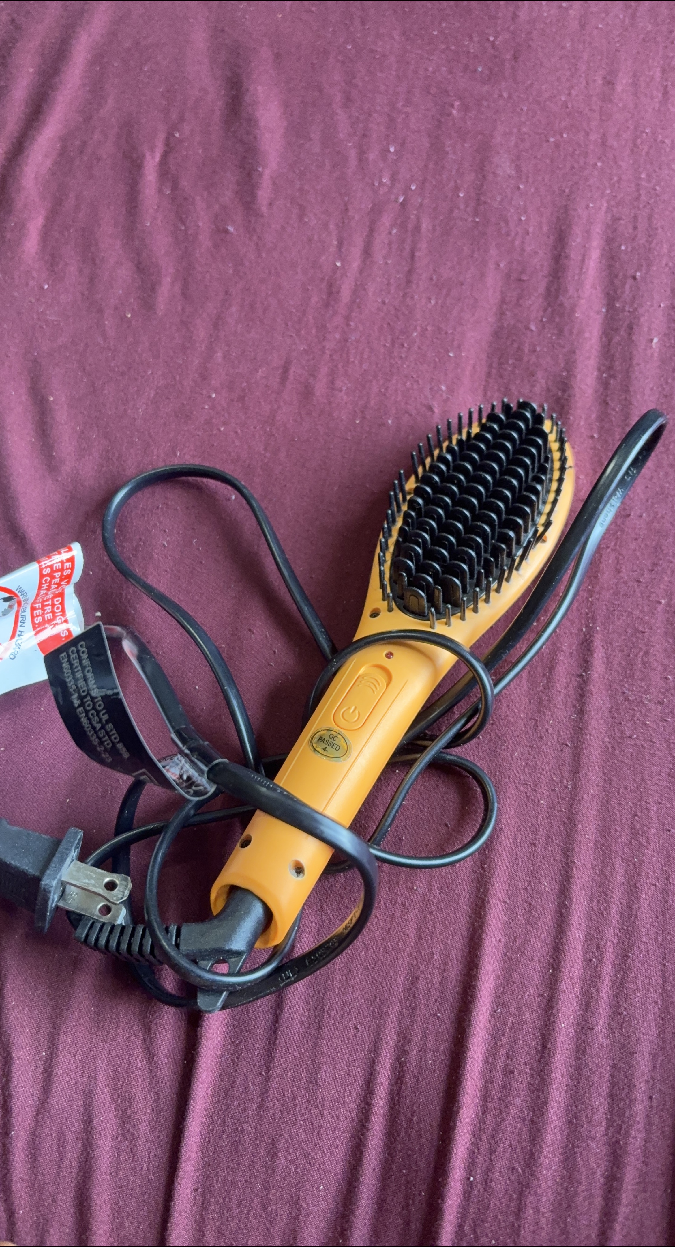 Soleil Hair Straightening Brush 🇨🇦 thumbnail