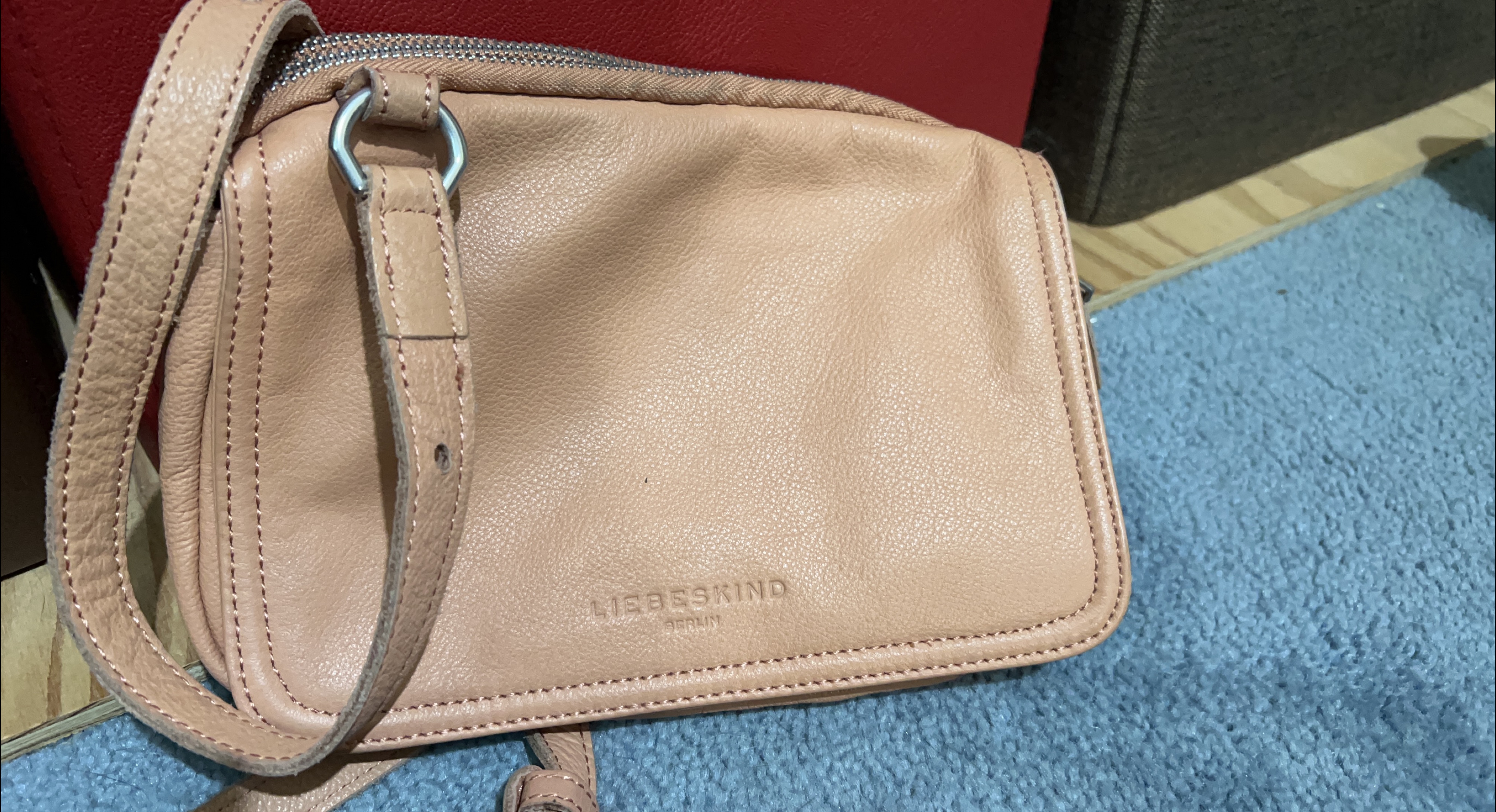 Liebeskind Berlin Leather Crossbody Bag - Peach thumbnail