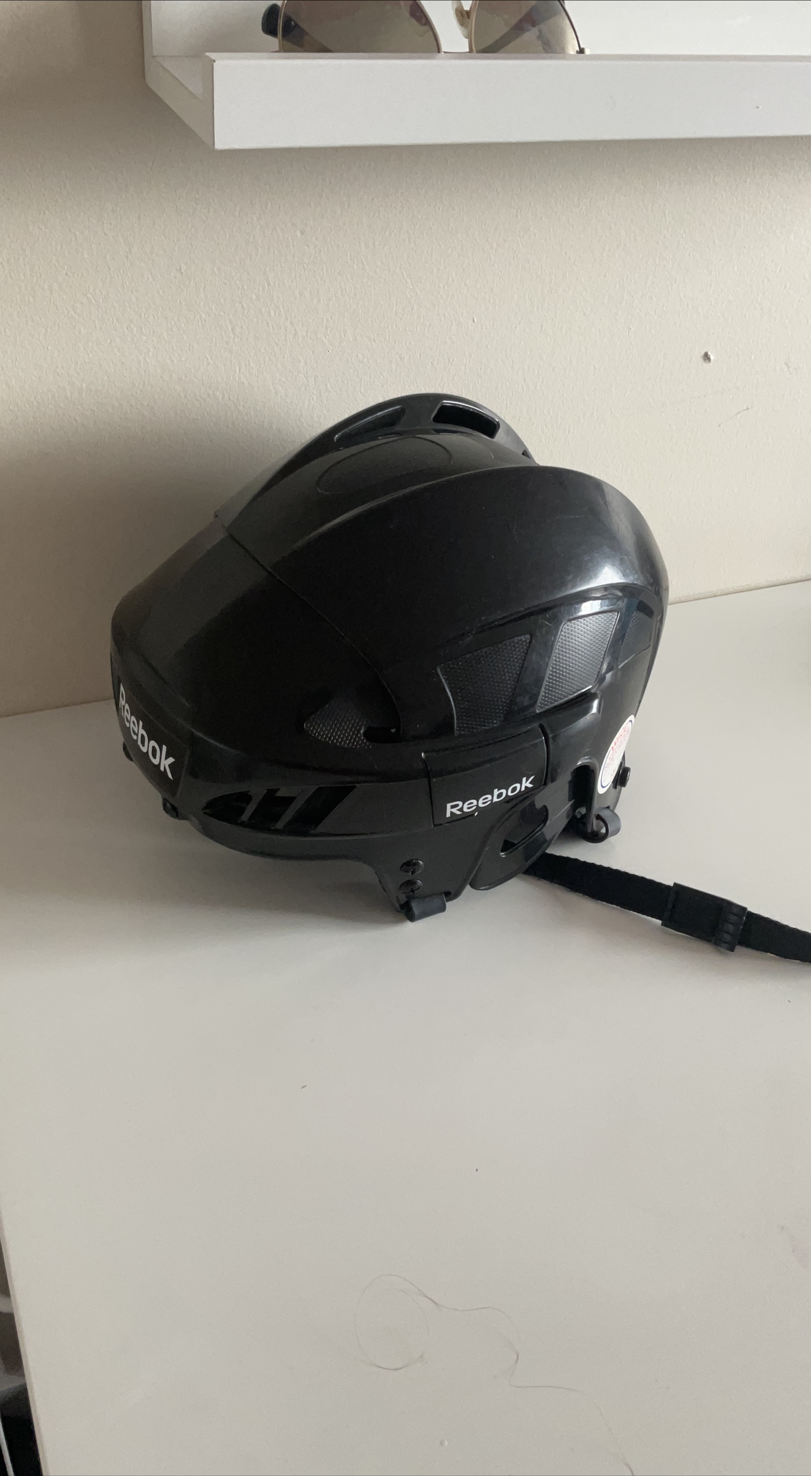Reebok Hockey Helmet - Black thumbnail
