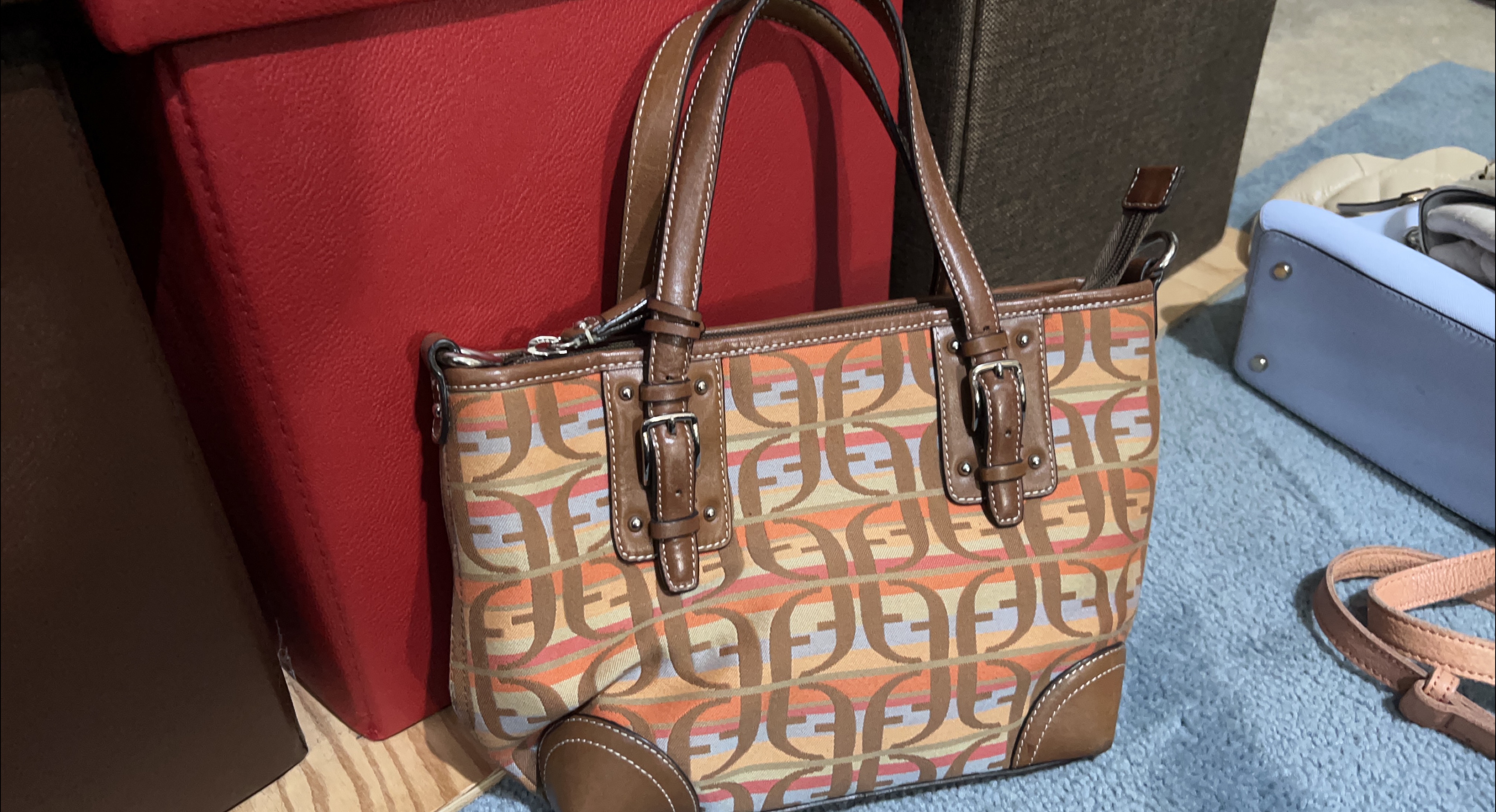 Fossil Handbag Purse thumbnail