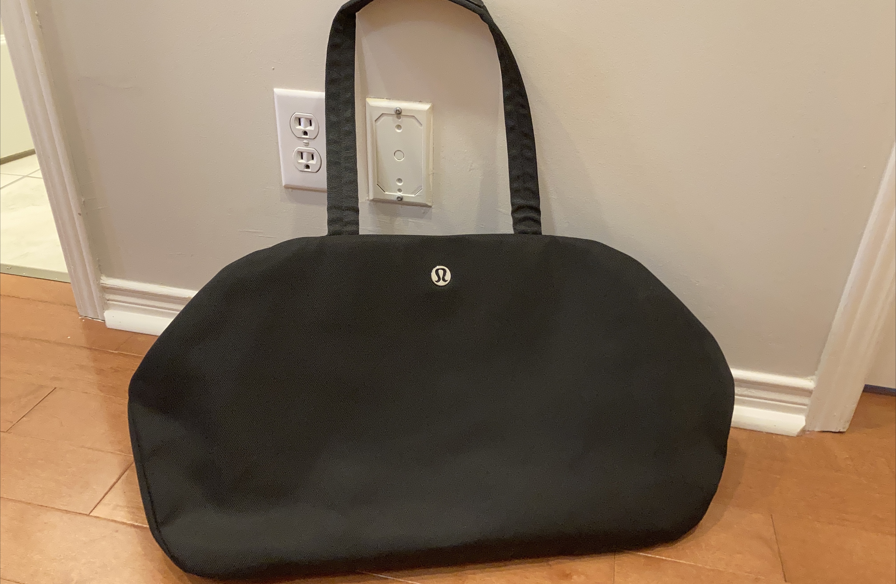 Lululemon Black Tote Bag thumbnail