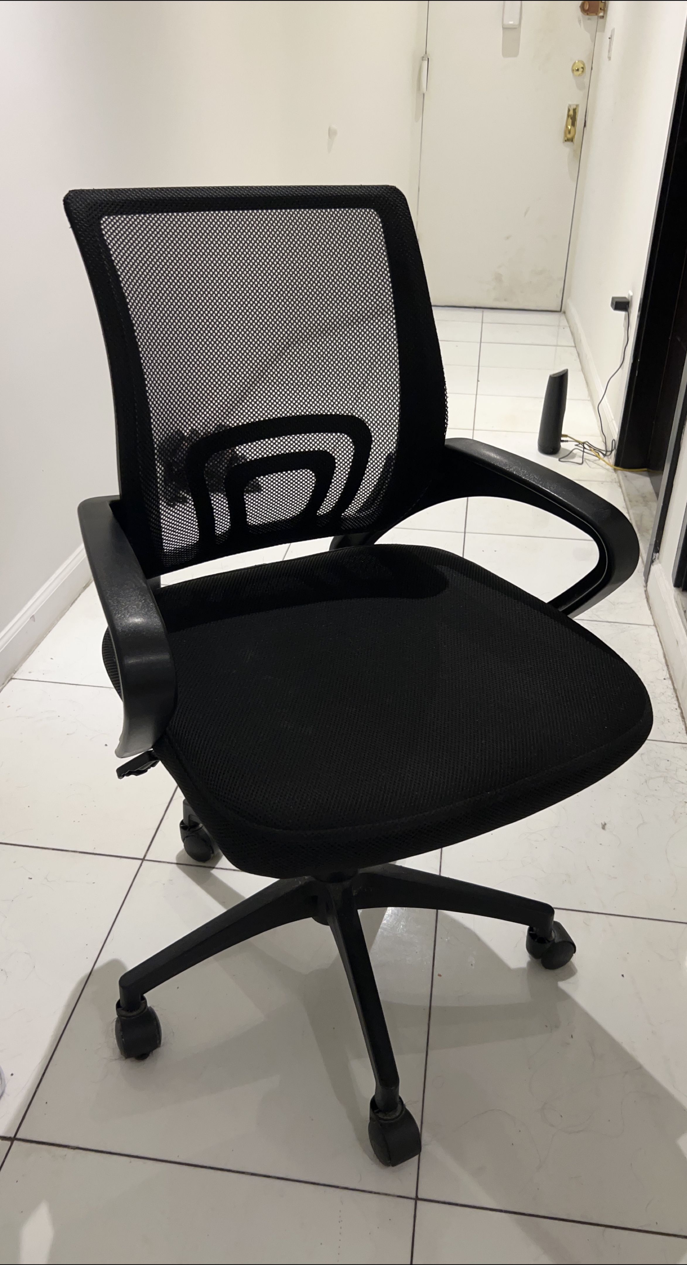 MOVEOUT SALE: Black Mesh Office Chair thumbnail