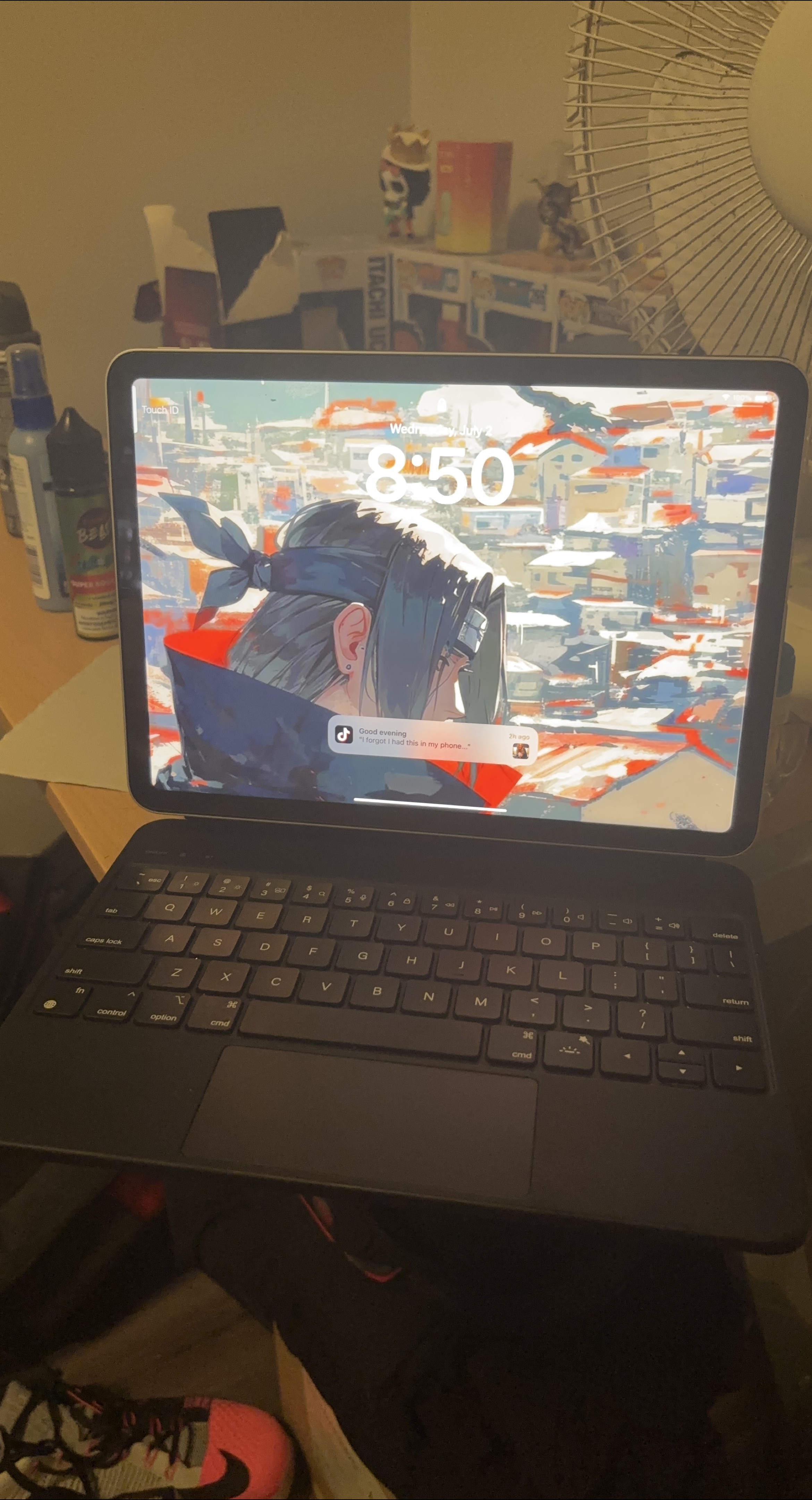 iPad air 5th gen with bluetooth magic keyboard thumbnail