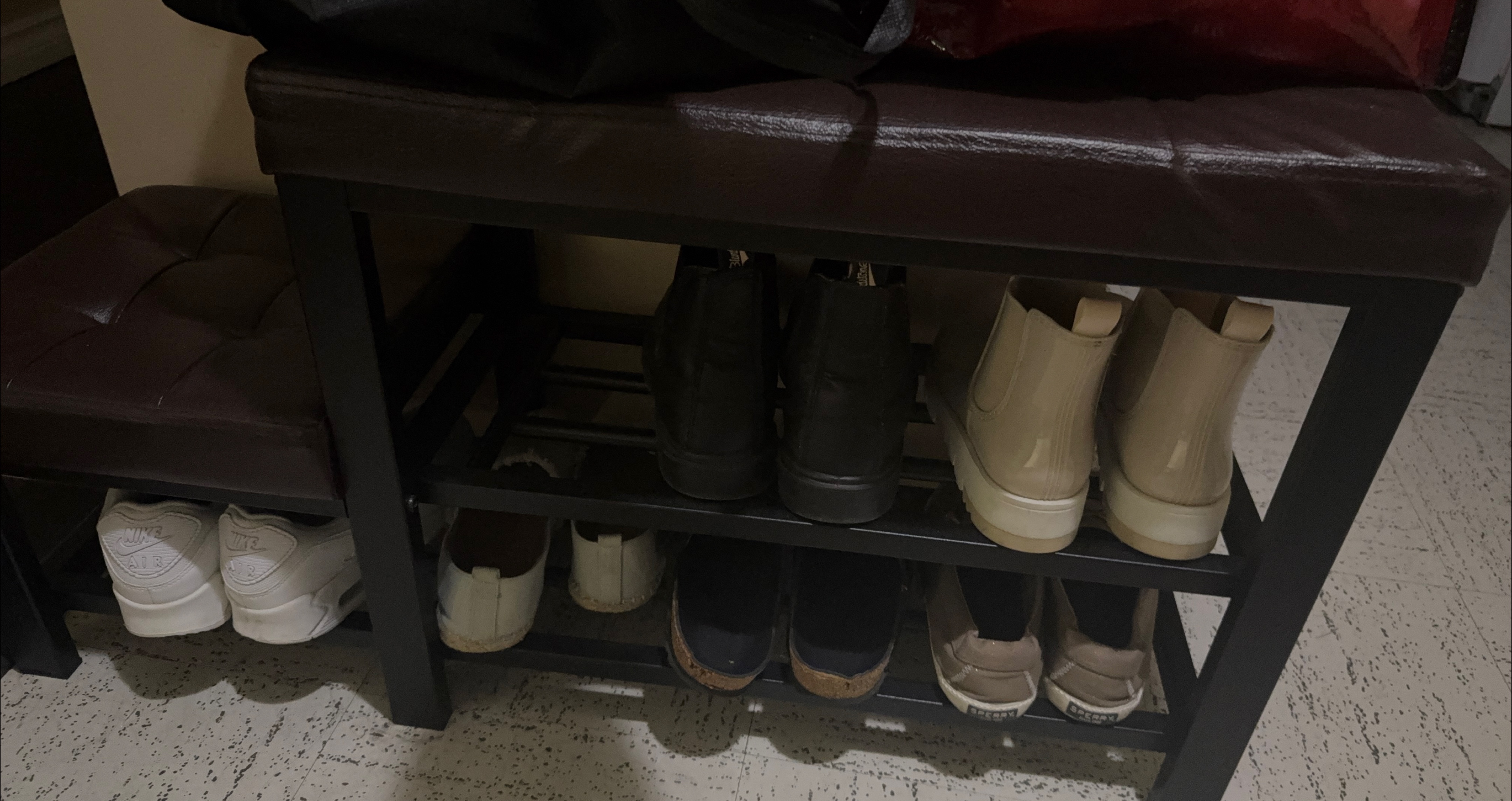 Shoe rack with bench thumbnail