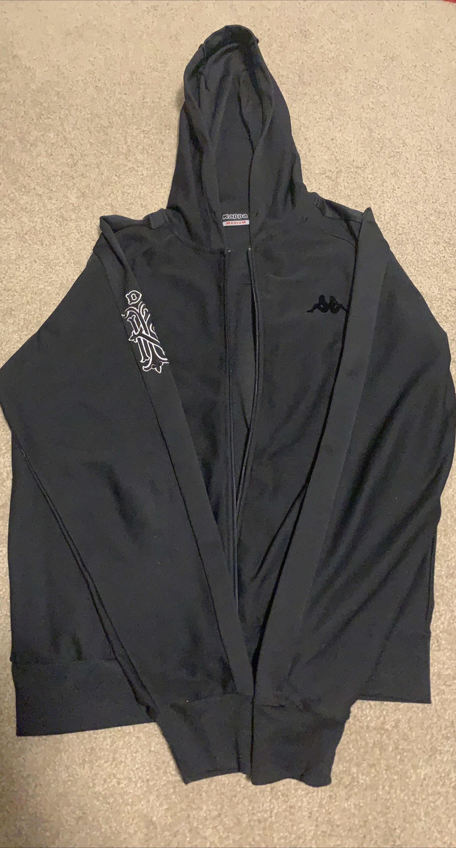 Kappa Black Zip-Up Hoodie - Size Medium 🇨🇦 thumbnail