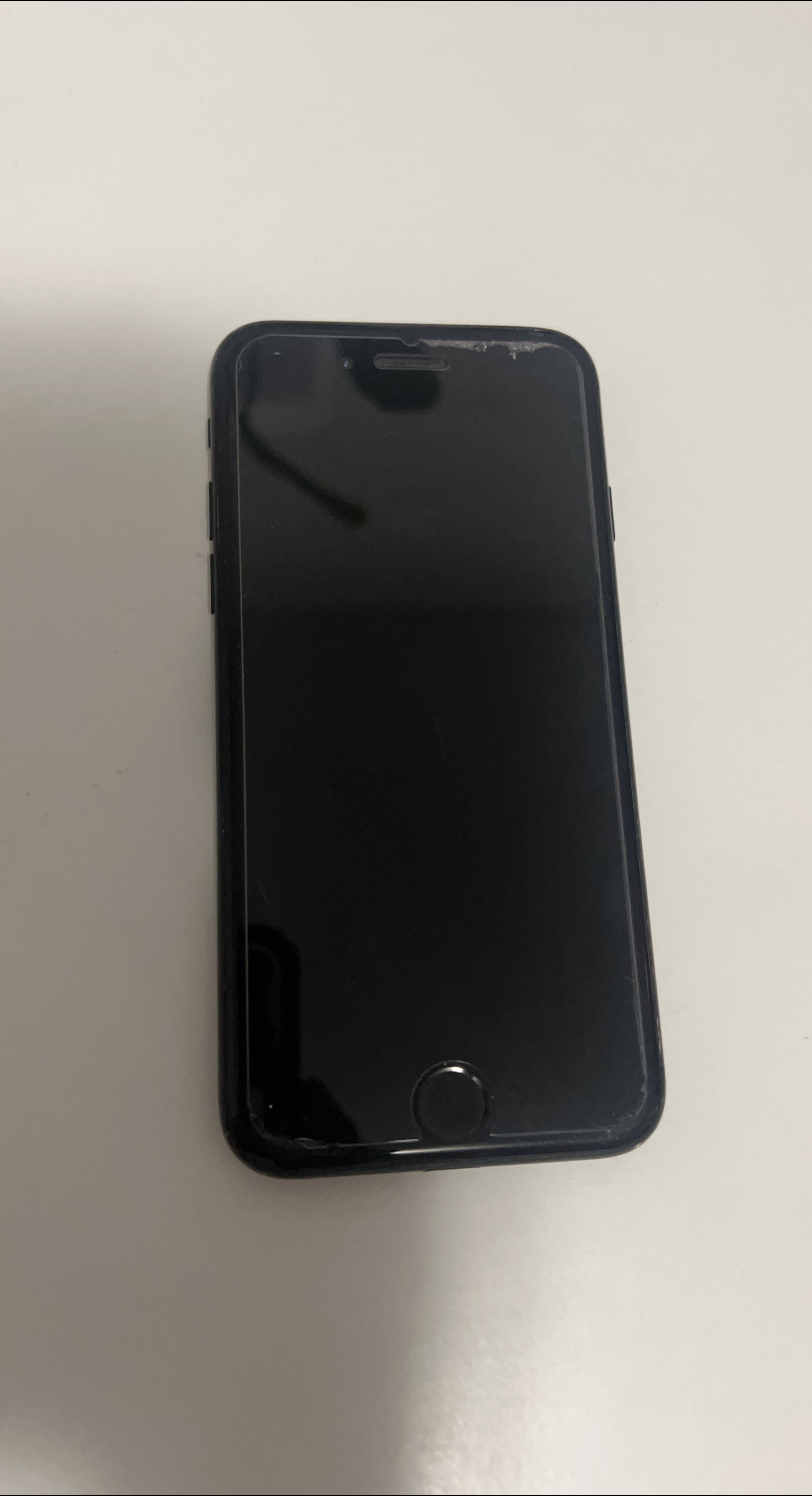 Apple iPhone 7 - Black thumbnail