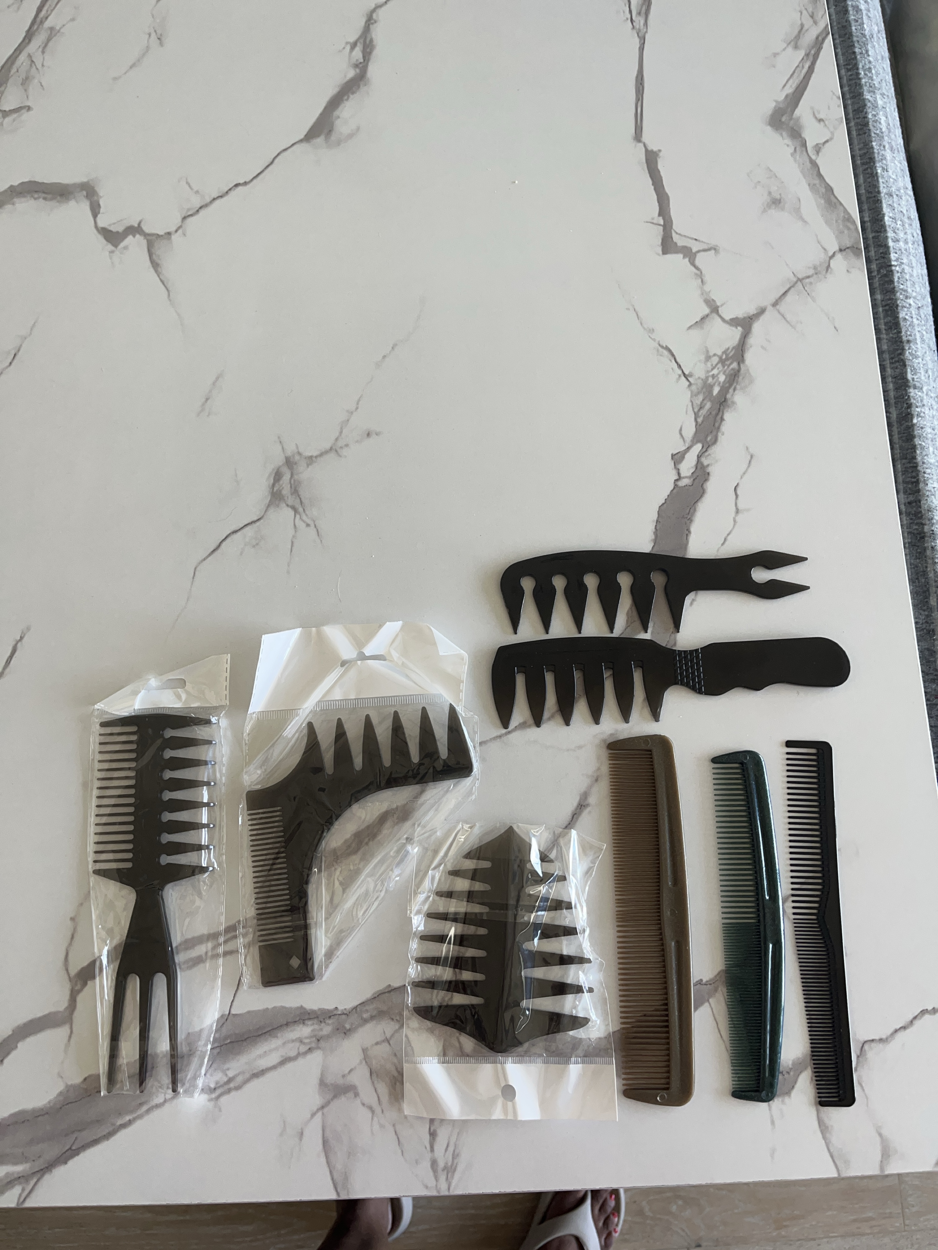 Assorted Hair Combs - New in Packaging thumbnail
