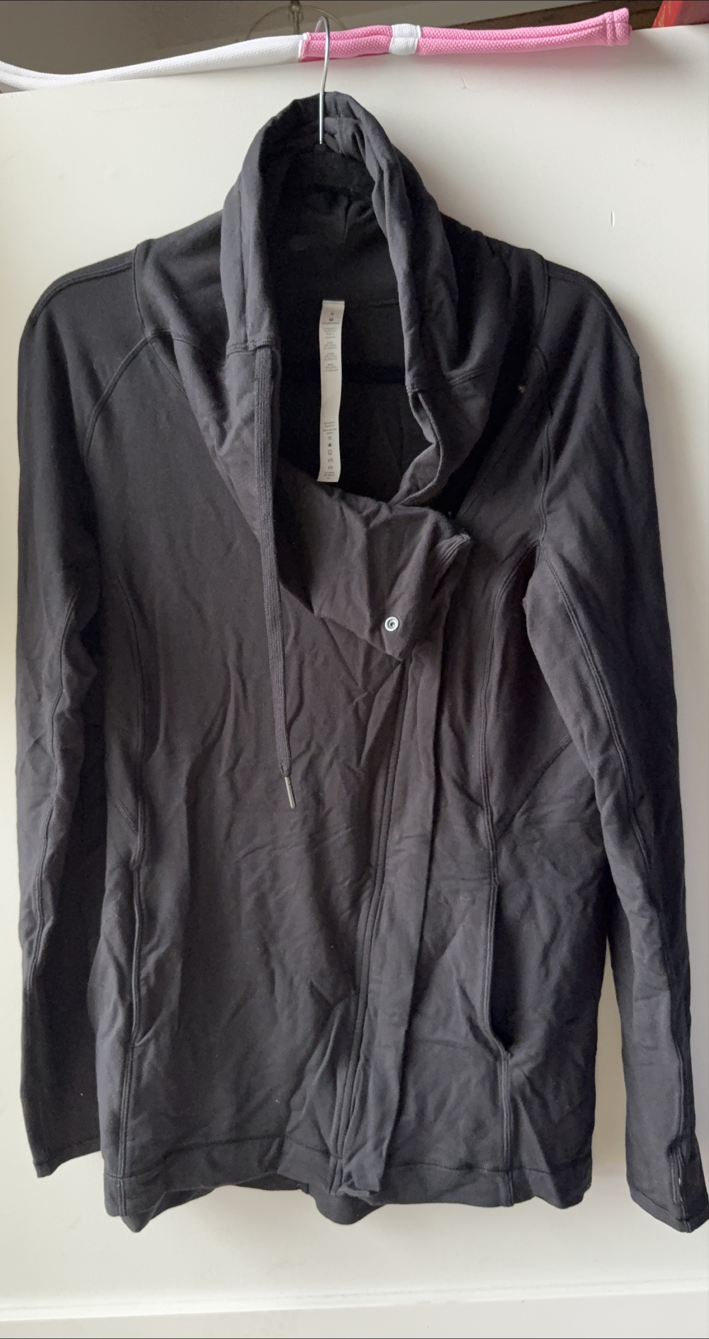 Lululemon Black Jacket - Size 8 thumbnail