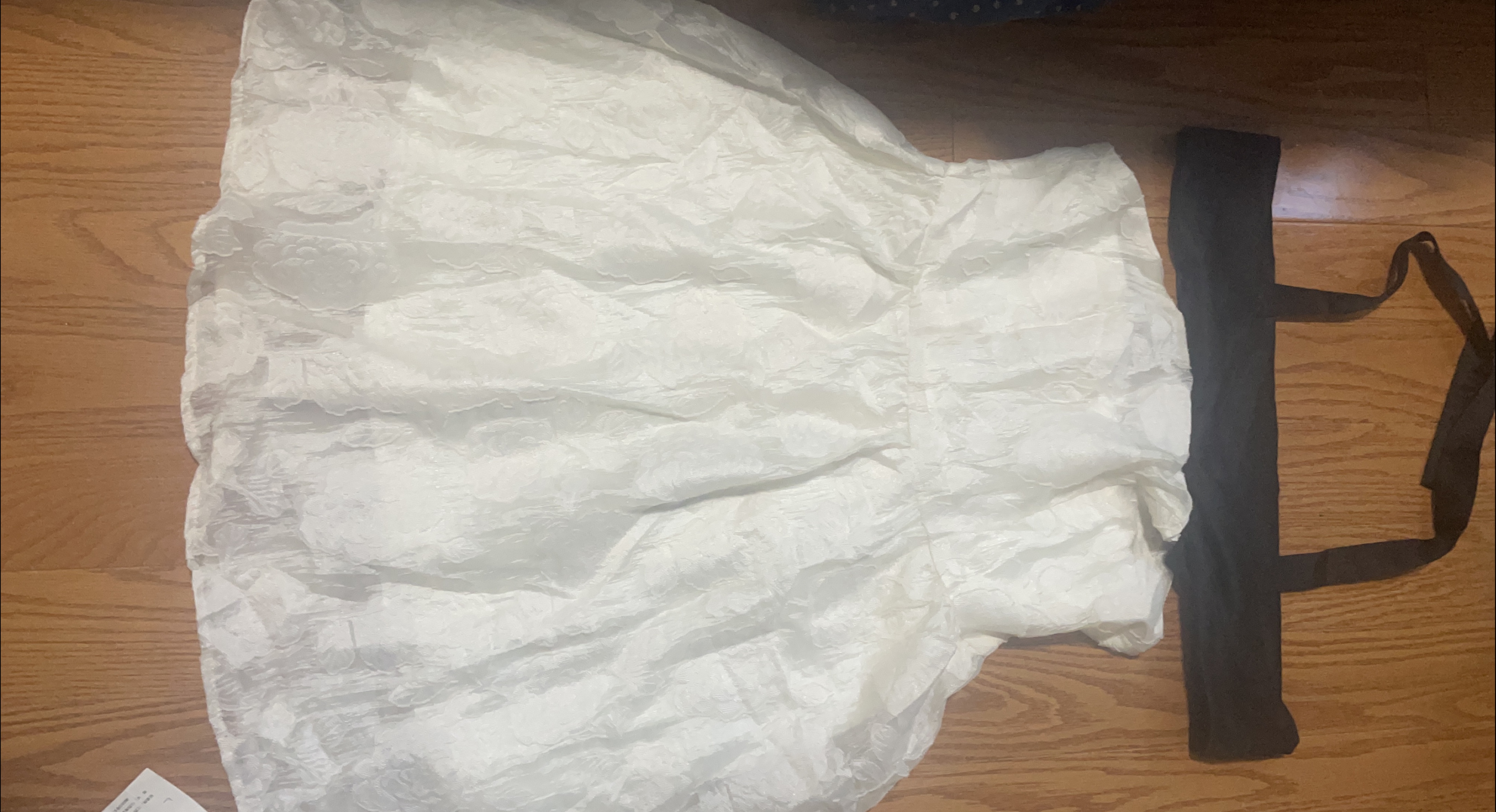 White Dress thumbnail