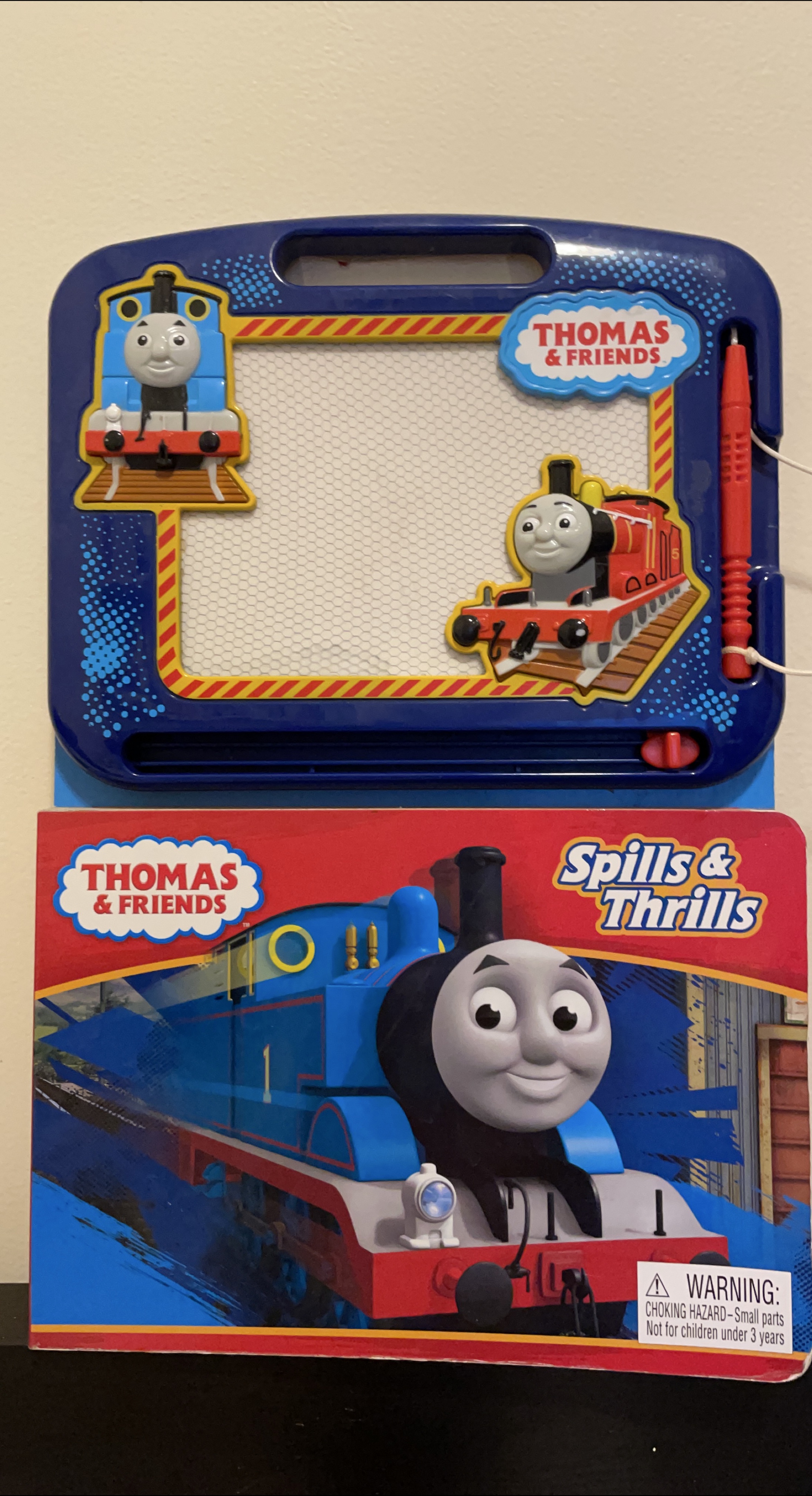 Thomas & Friends Magna Doodle & Book thumbnail