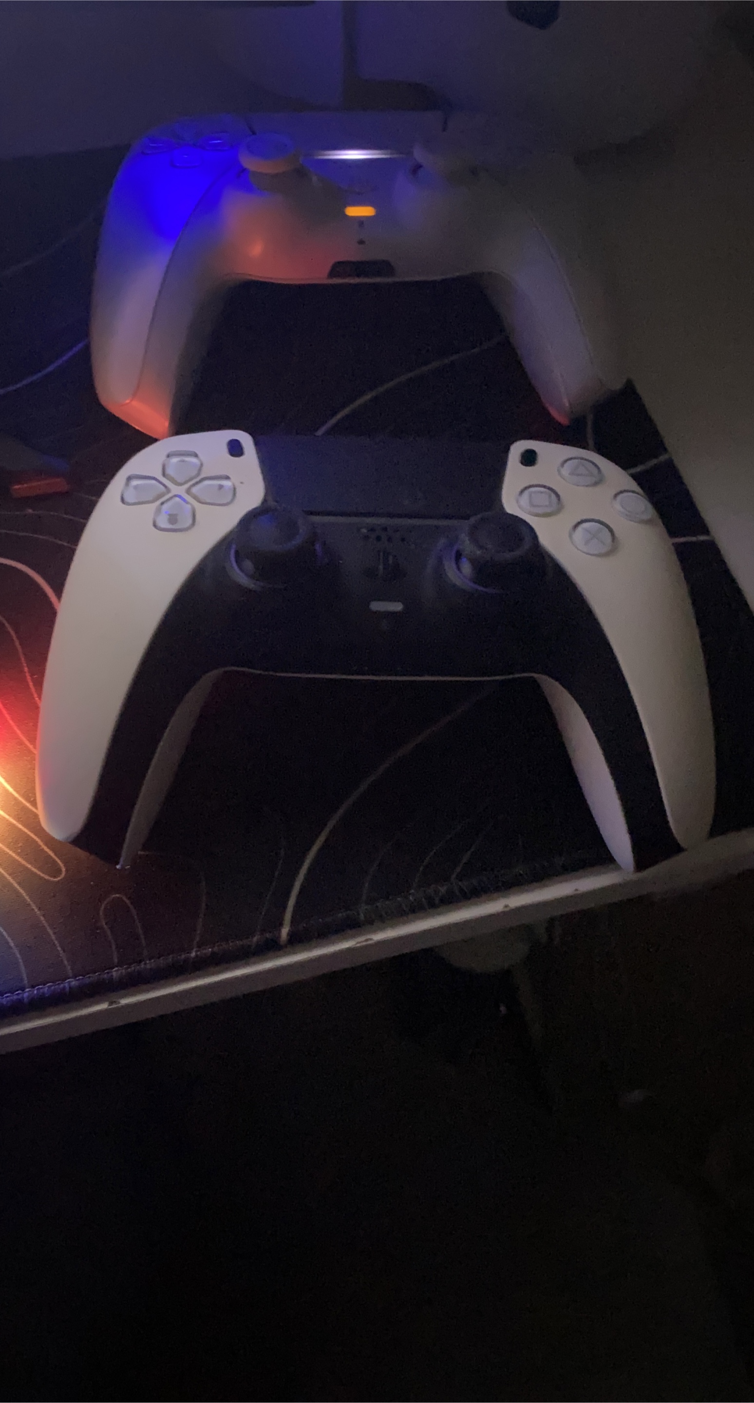 PS5/PC Cinch Gaming Mouse click triggers controller thumbnail