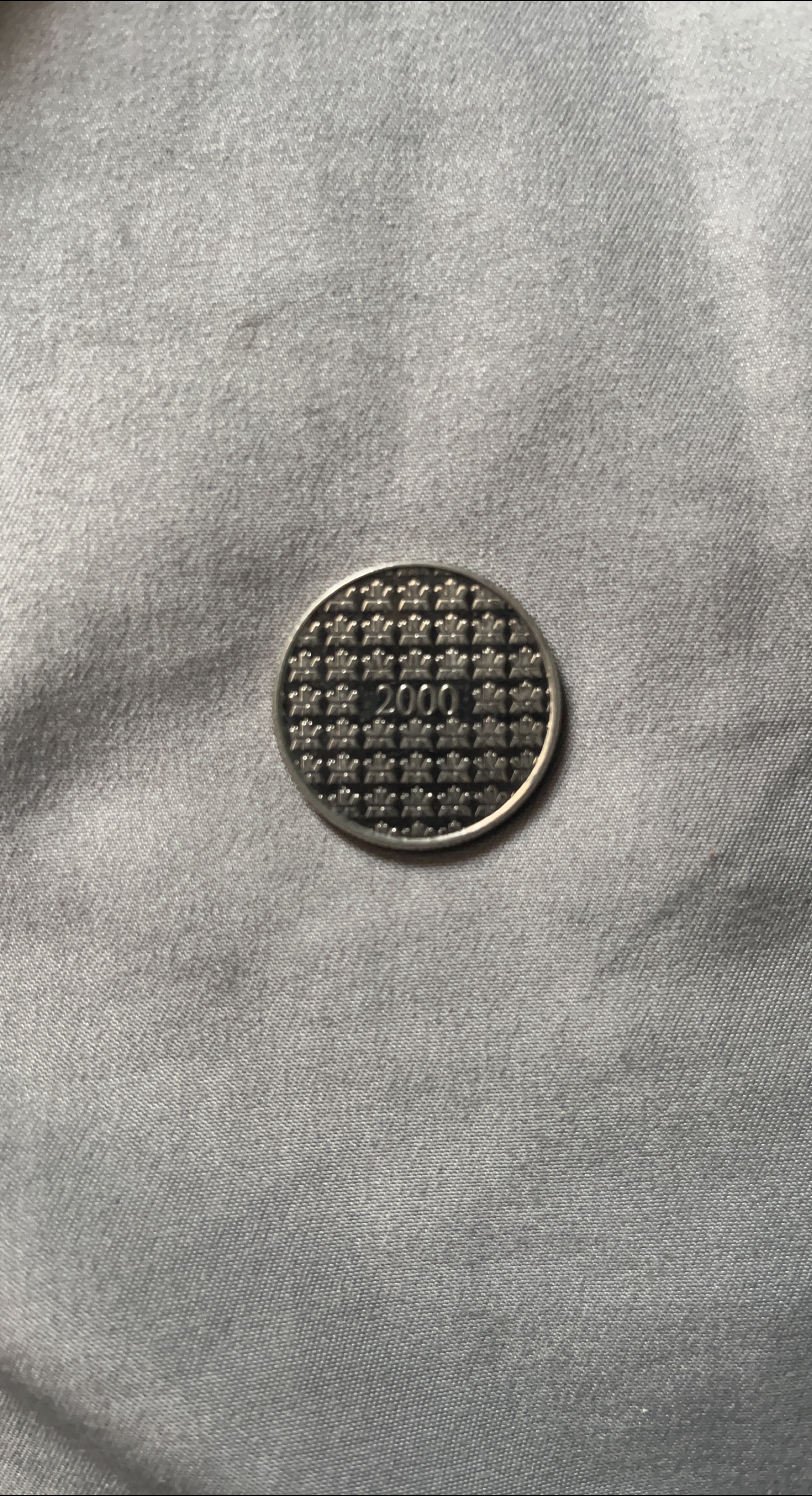 2000 millennium coin thumbnail