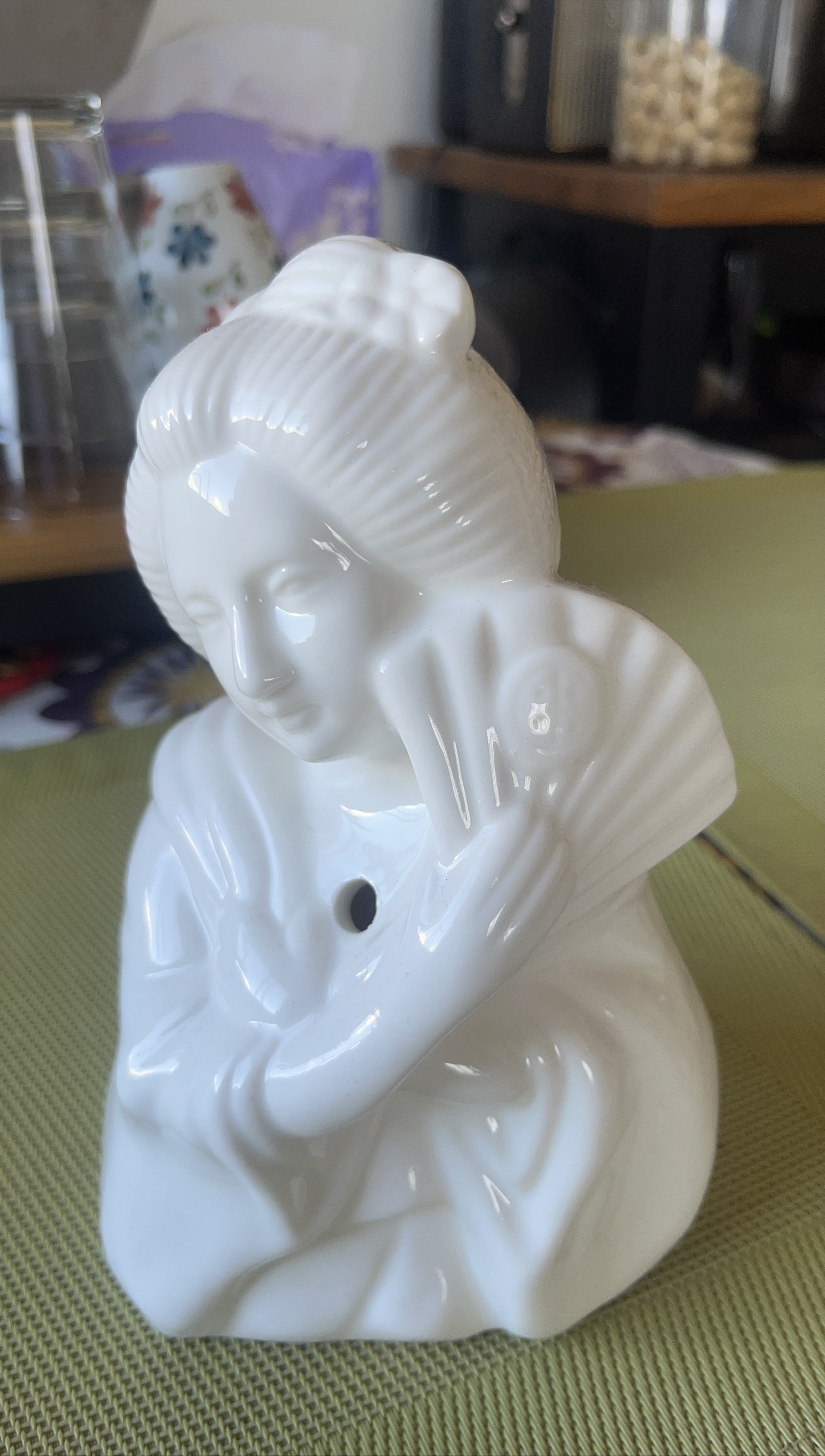 Vintage Ceramic Geisha Figurine thumbnail