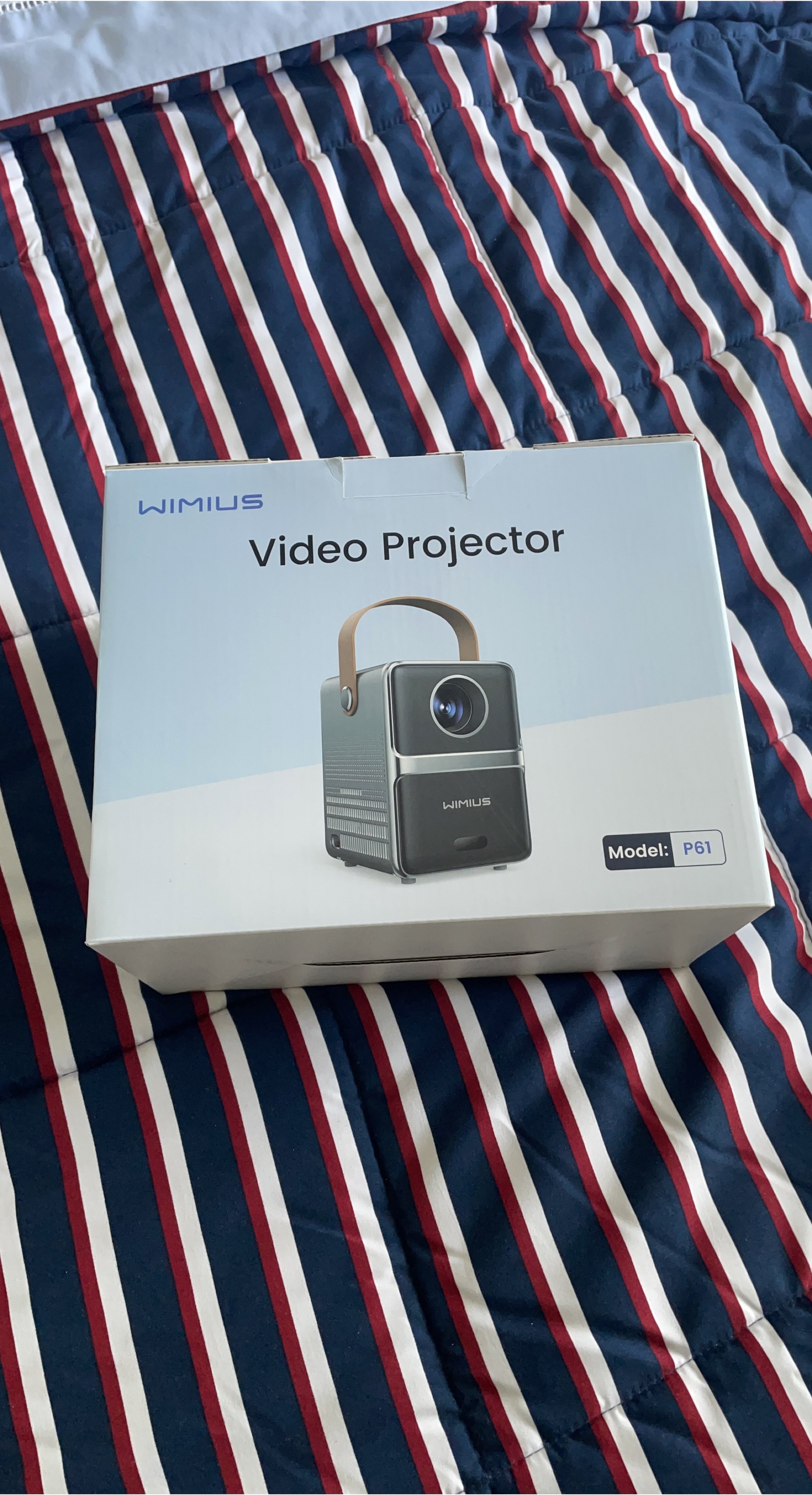 Wimius P61 Video Projector - Like New! thumbnail